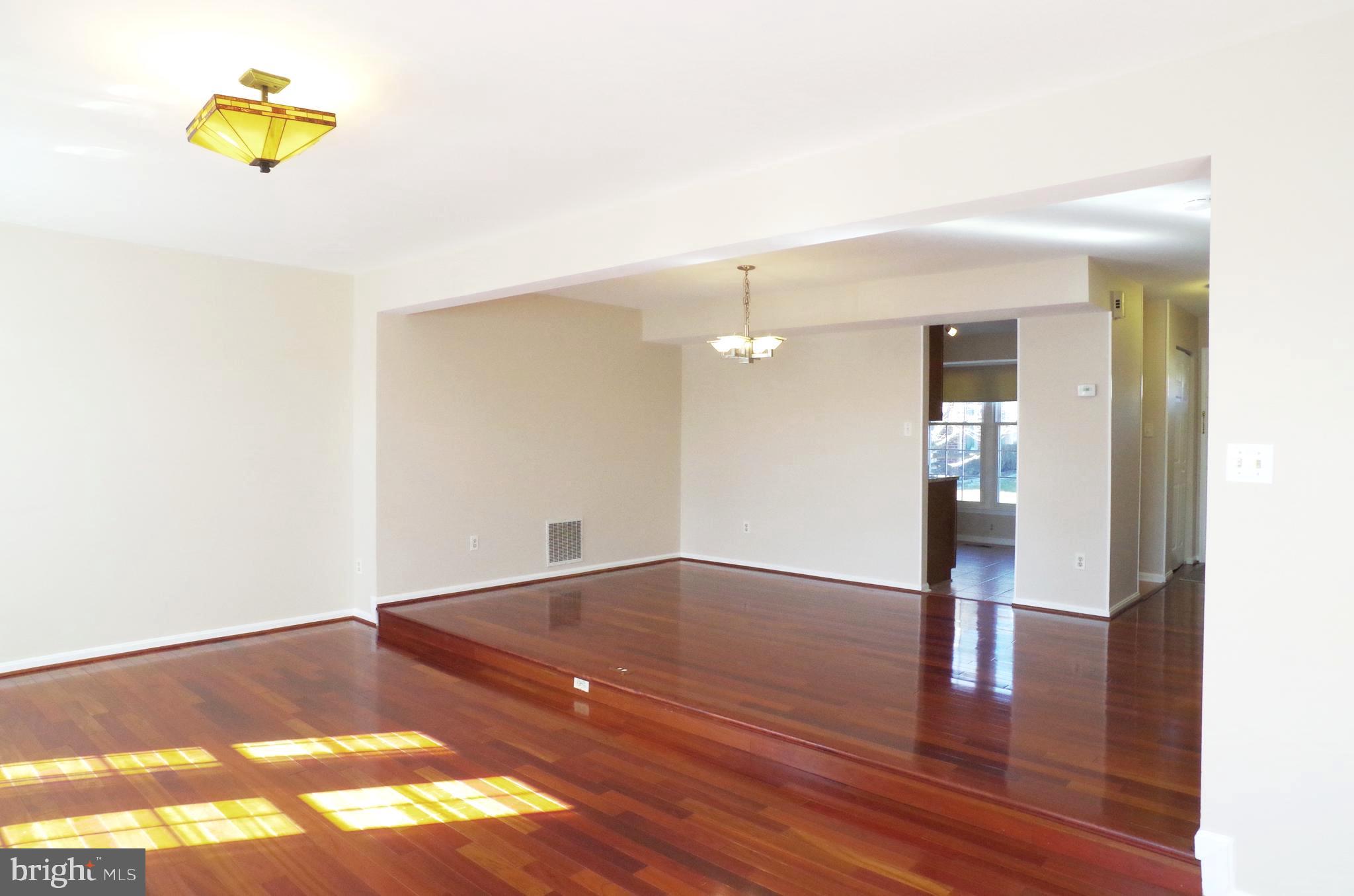 CAVALCADE - Residential Lease