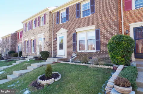 4492 Ruggles Court, Annandale, VA MLS: VAFX2279870