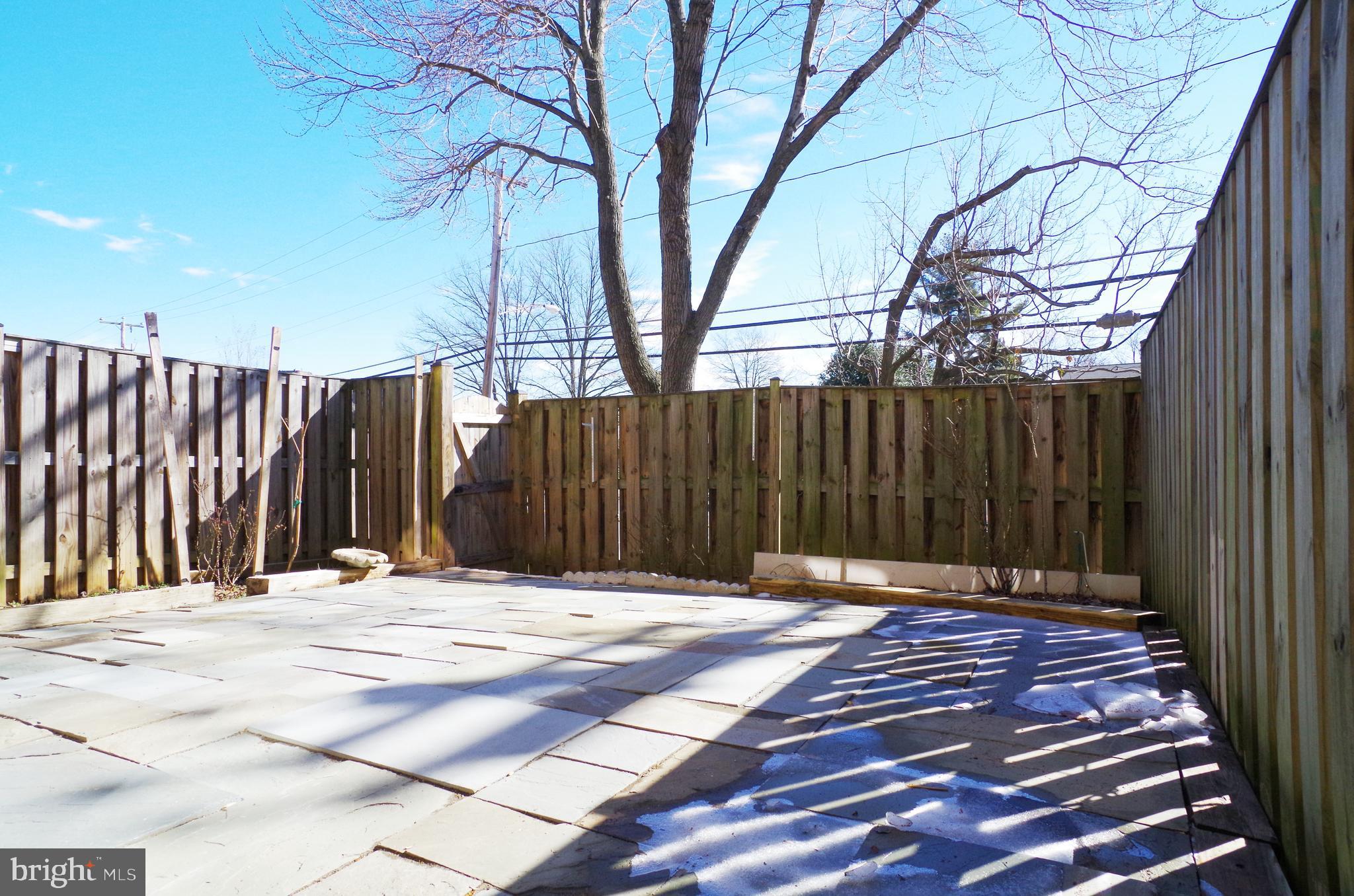 CAVALCADE - Residential Lease