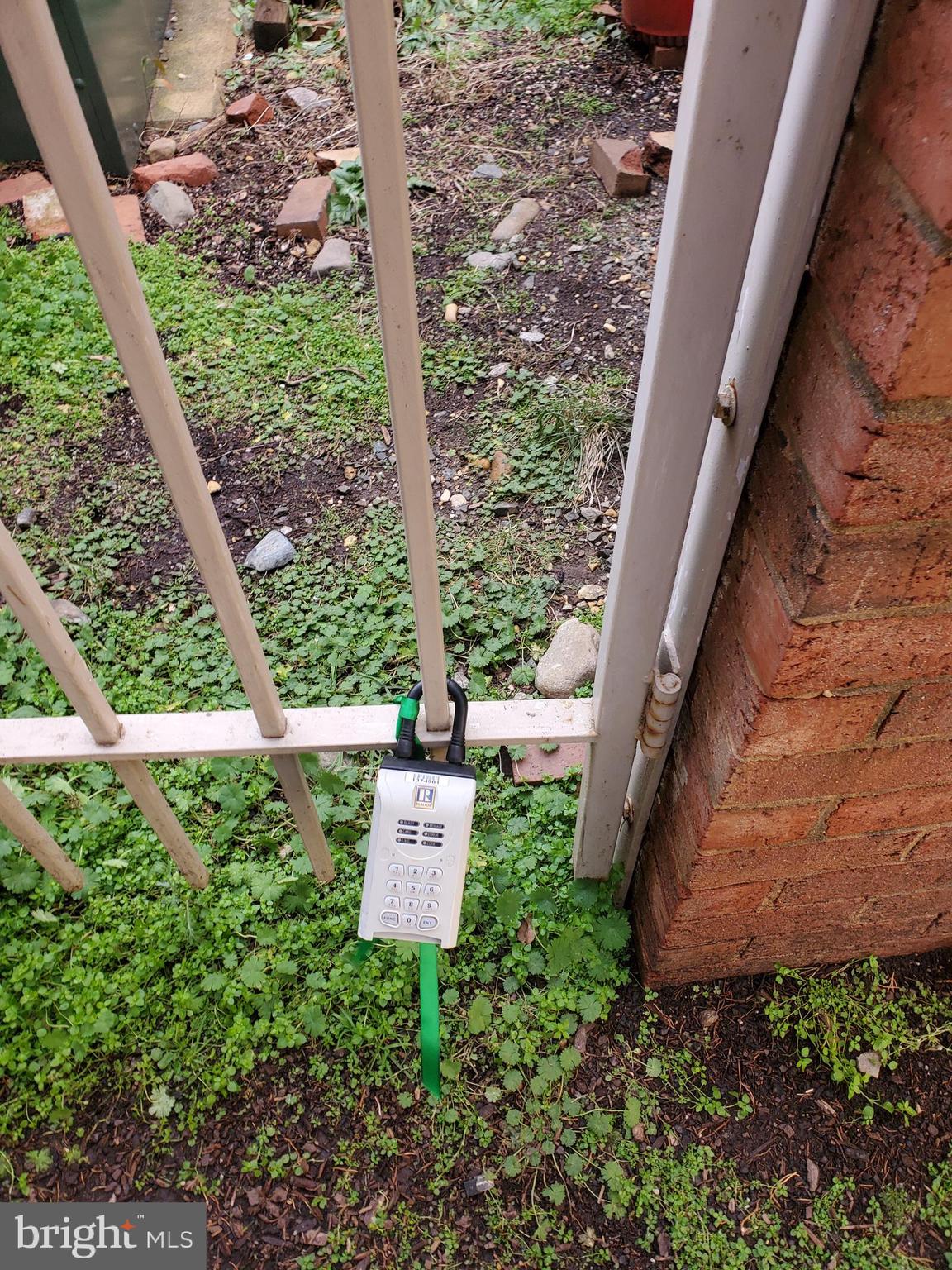 BRADDOCK PLACE - Residential Lease