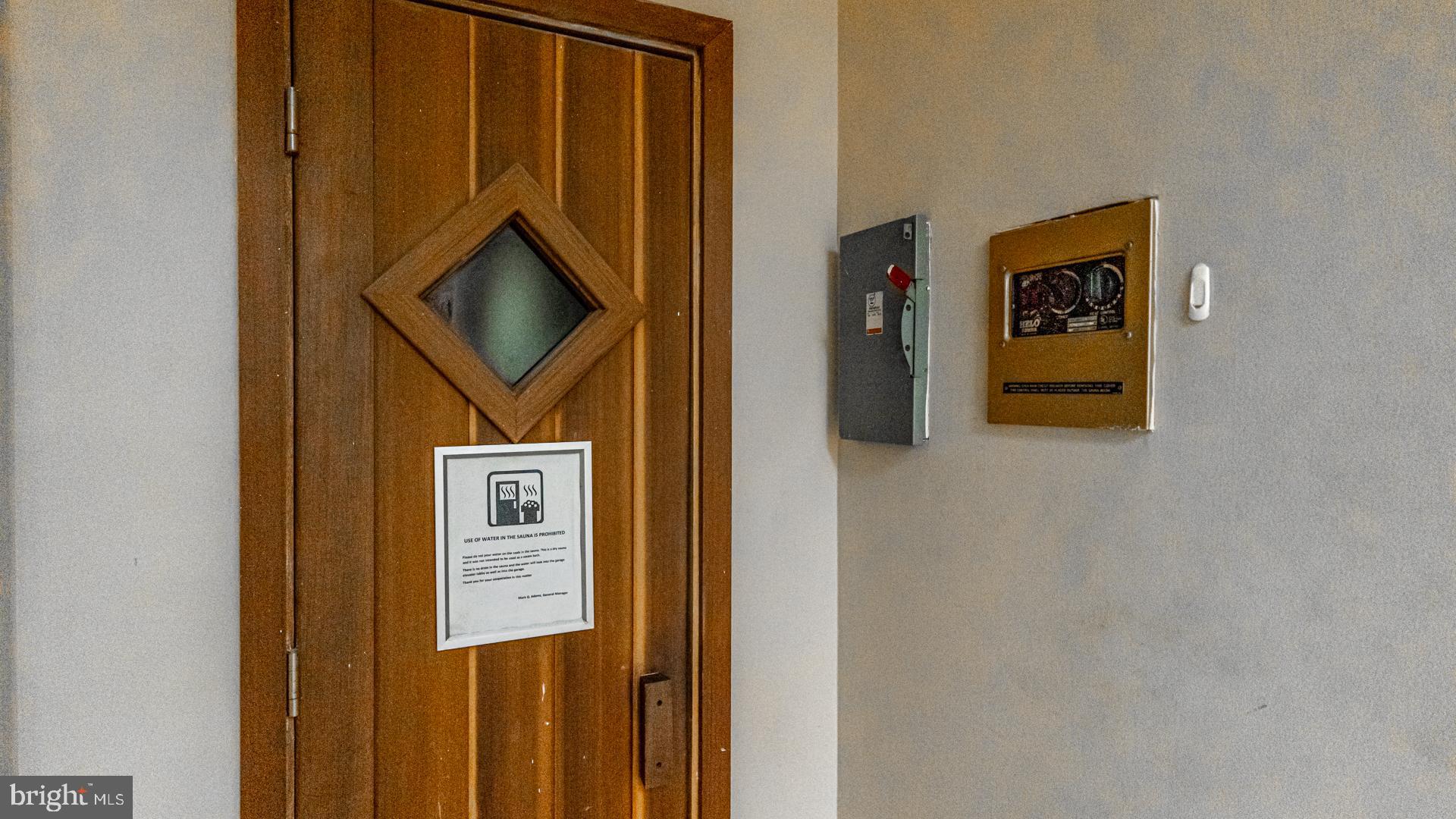 BRADDOCK PLACE - Residential Lease