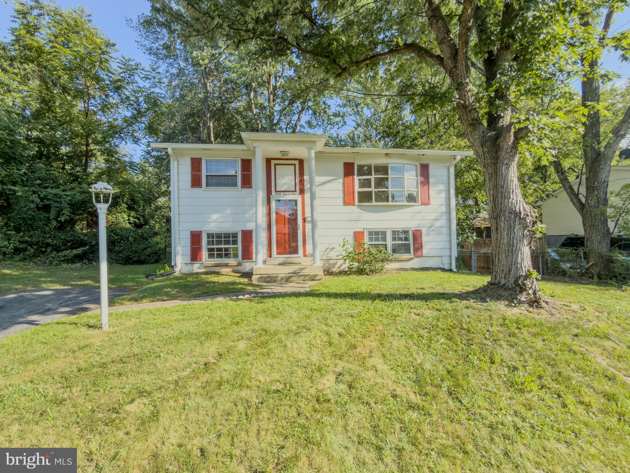 4509 HAMILTON DRIVE