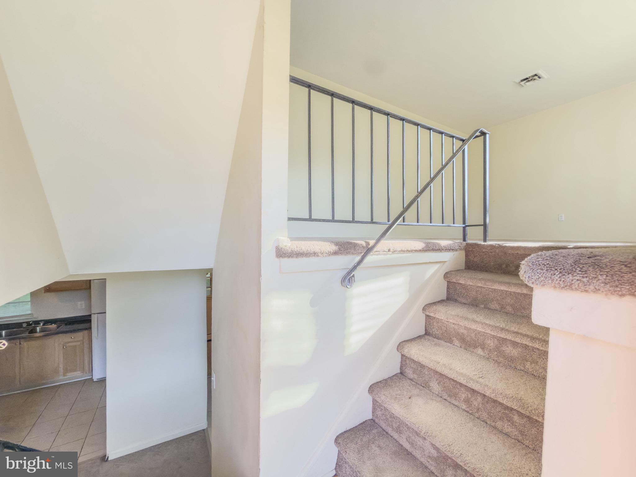 4509 HAMILTON DRIVE