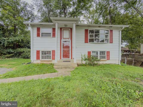 Photo of 4509 Hamilton Drive, WOODBRIDGE, VA 22193 (MLS # VAPW2128202)