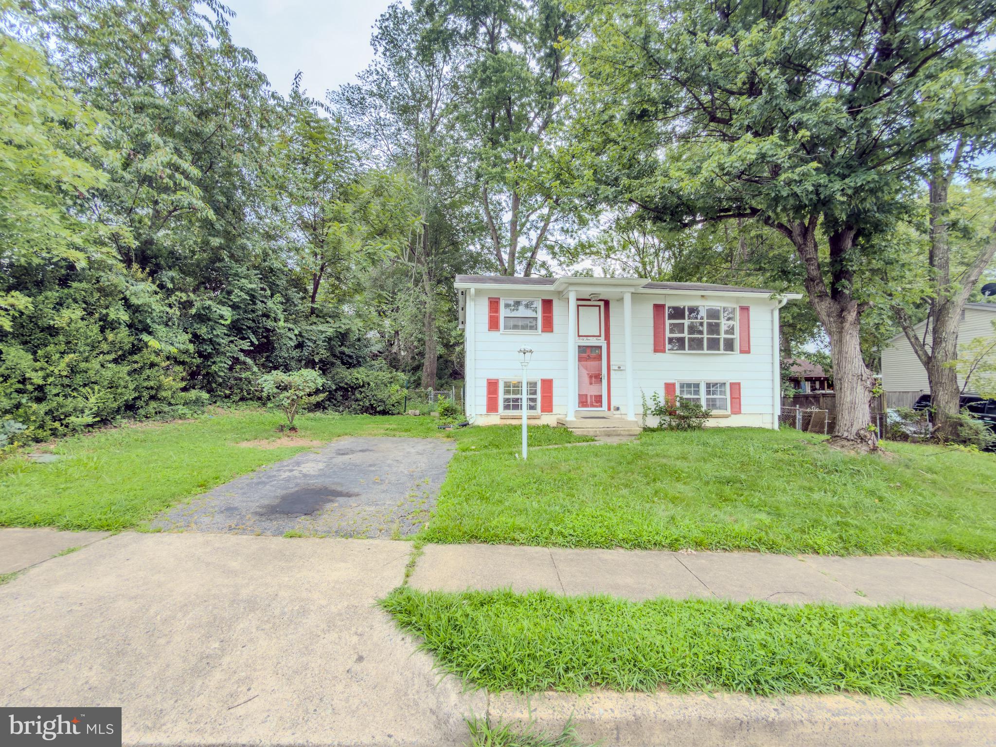 4509 HAMILTON DRIVE