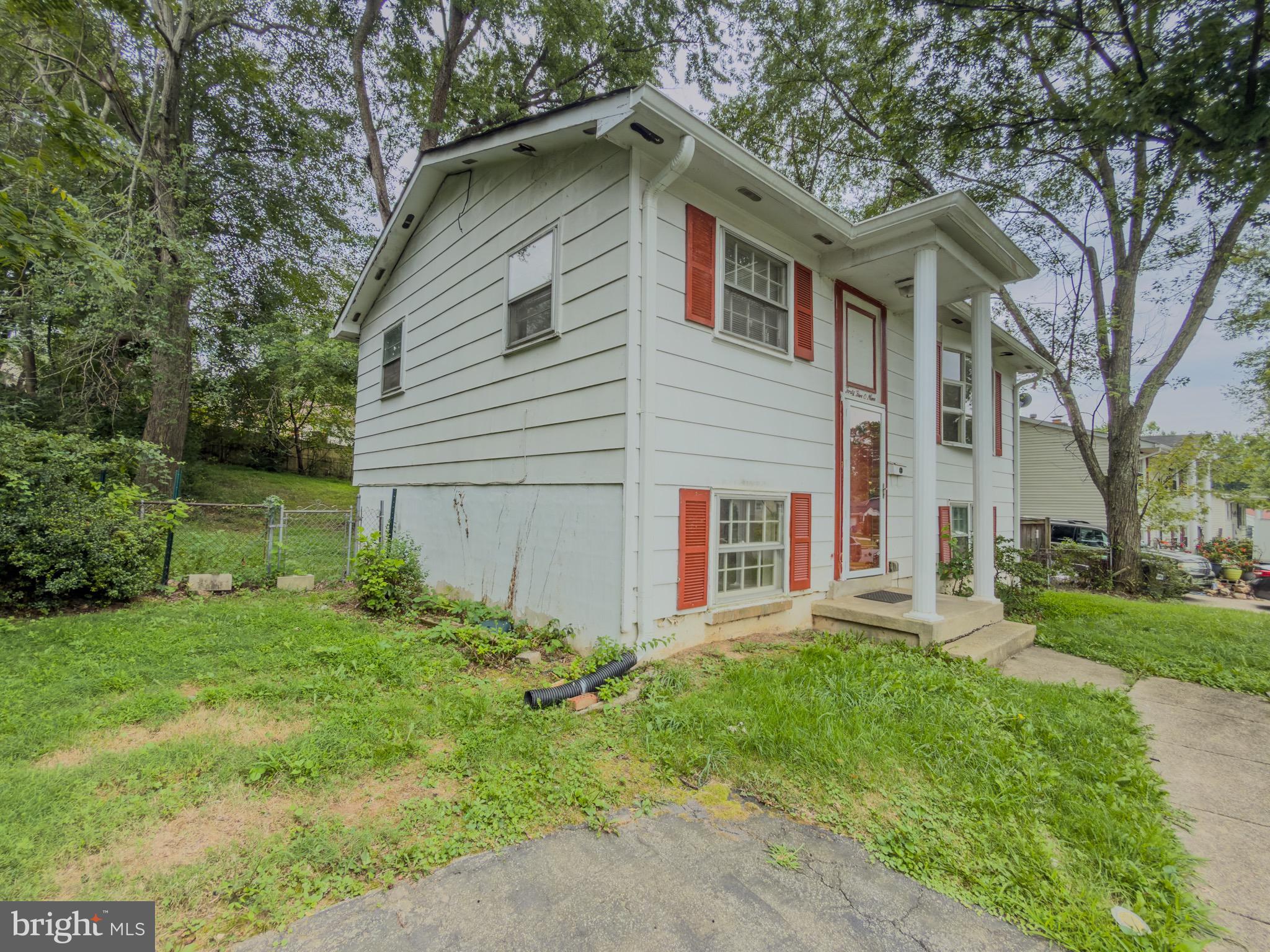 4509 HAMILTON DRIVE