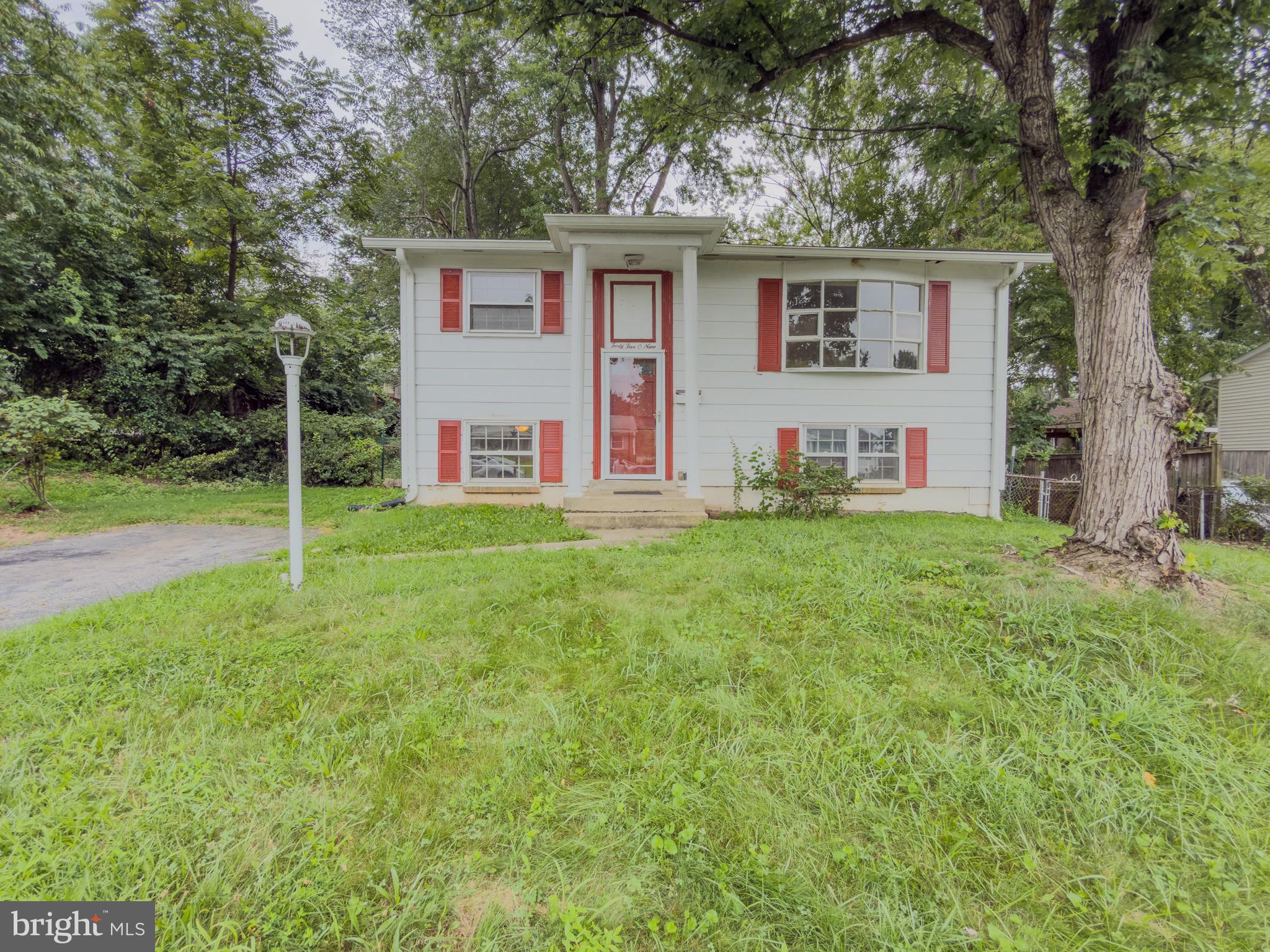 4509 HAMILTON DRIVE
