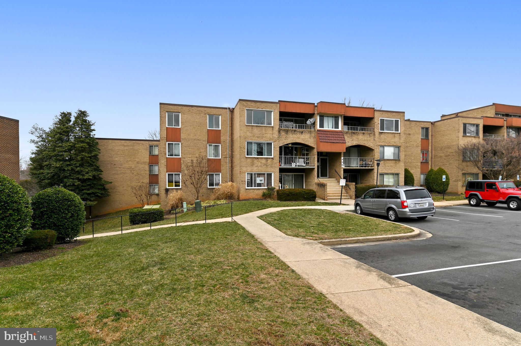 VILLA RIDGE SEC 3 CODM - Residential