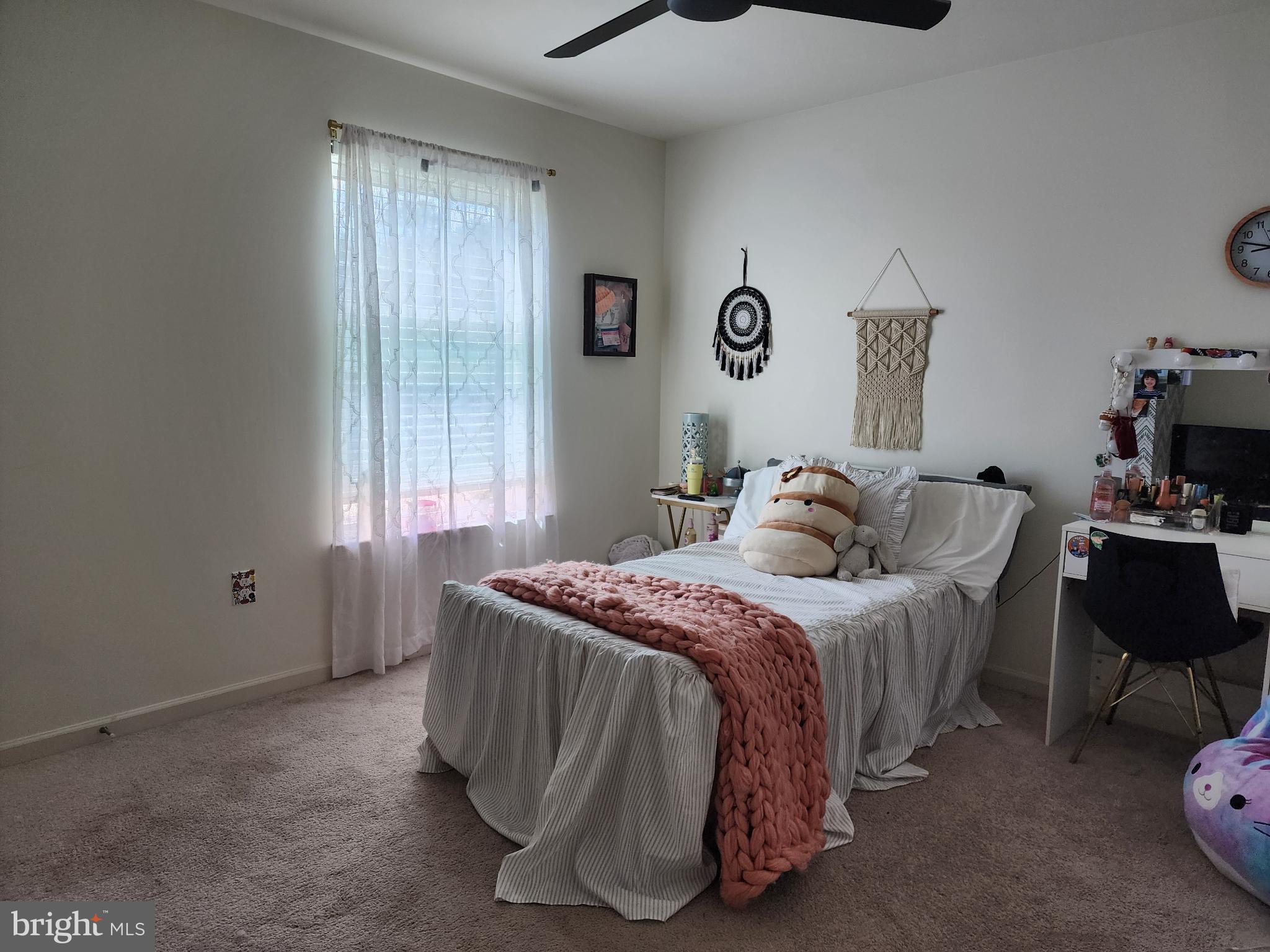 PINE VIEW ESTATES - Residential