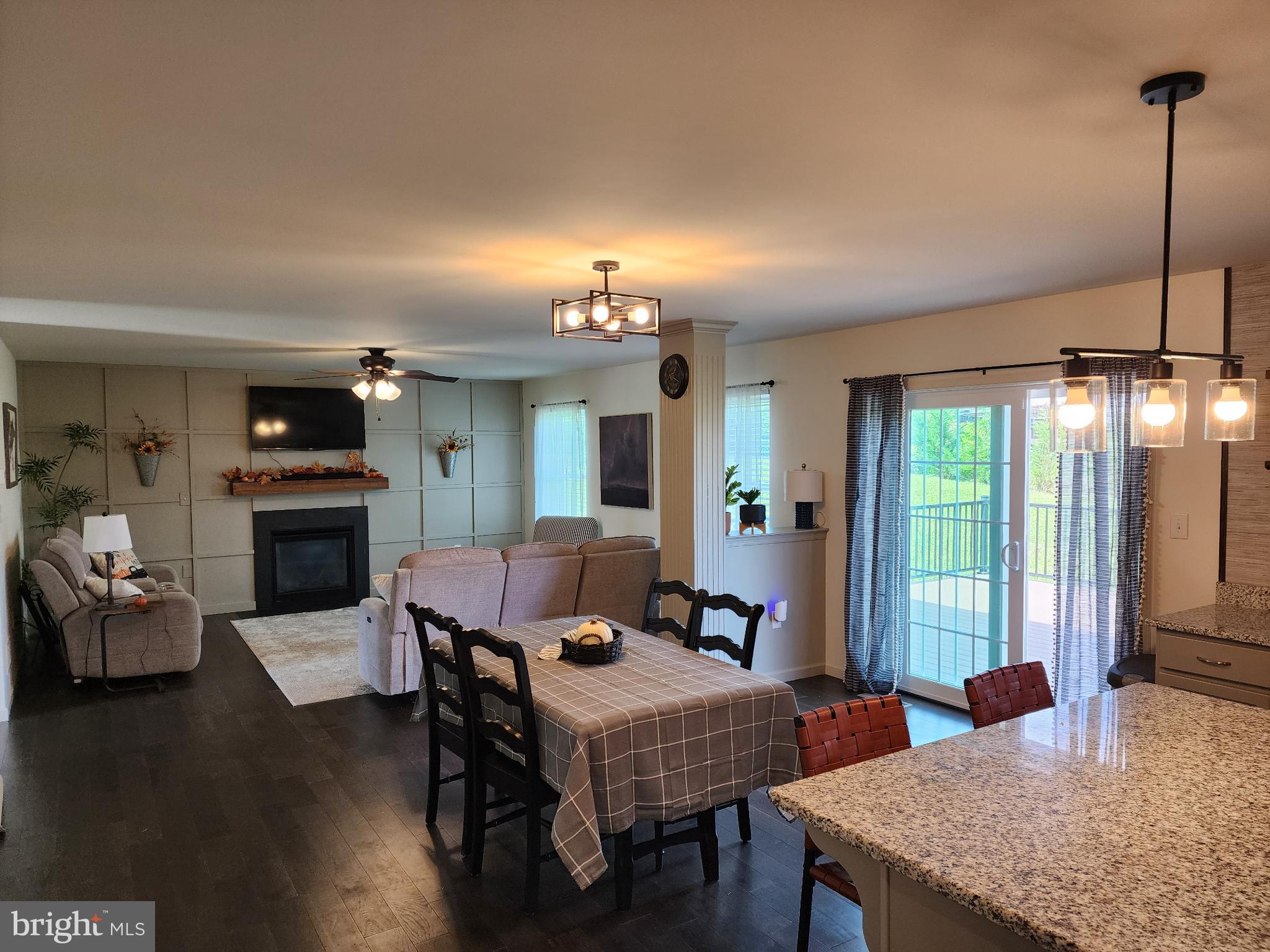 PINE VIEW ESTATES - Residential