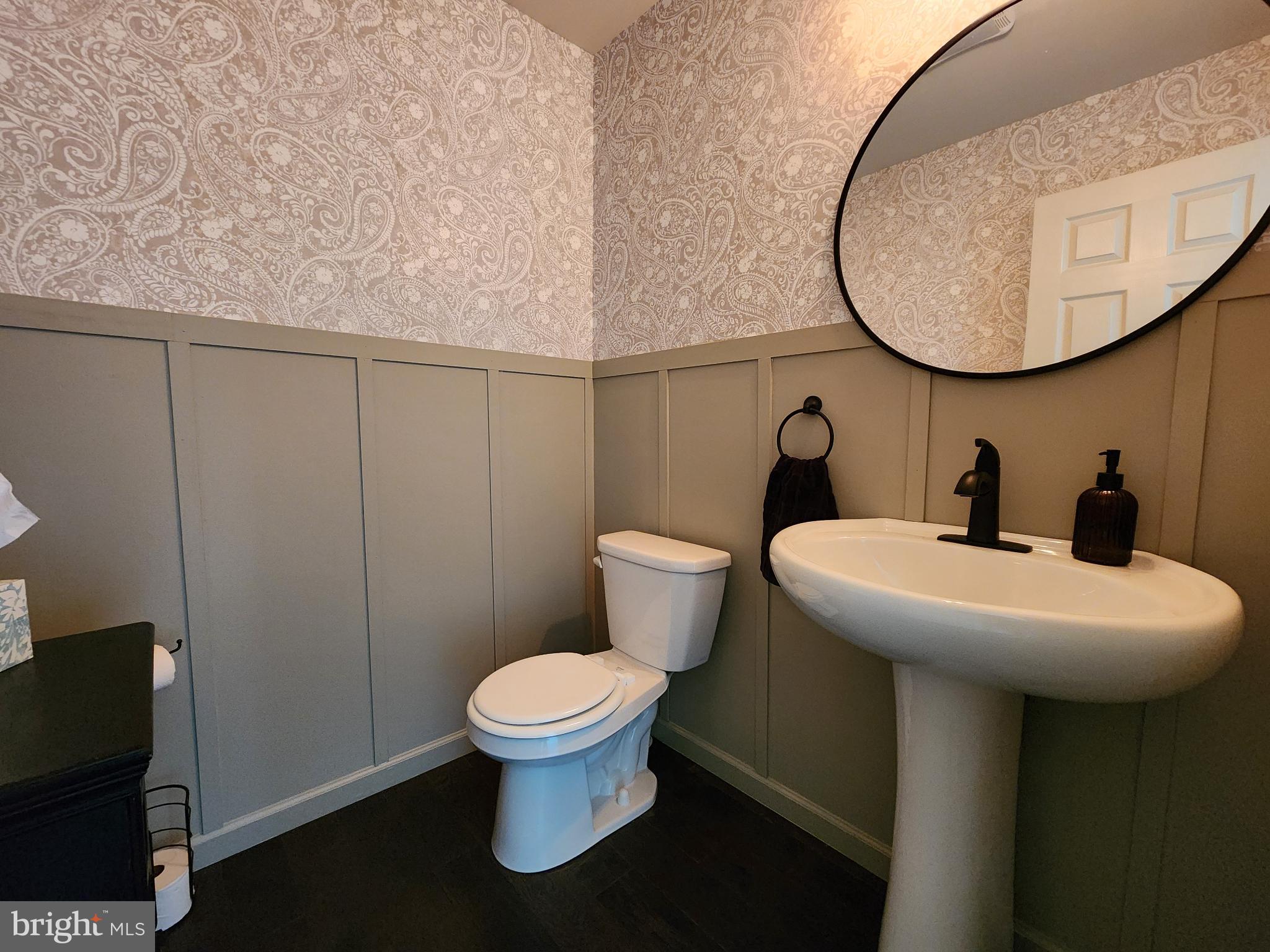 PINE VIEW ESTATES - Residential