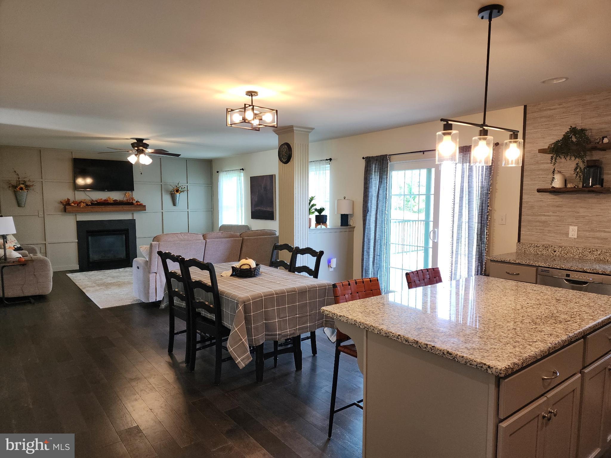 PINE VIEW ESTATES - Residential