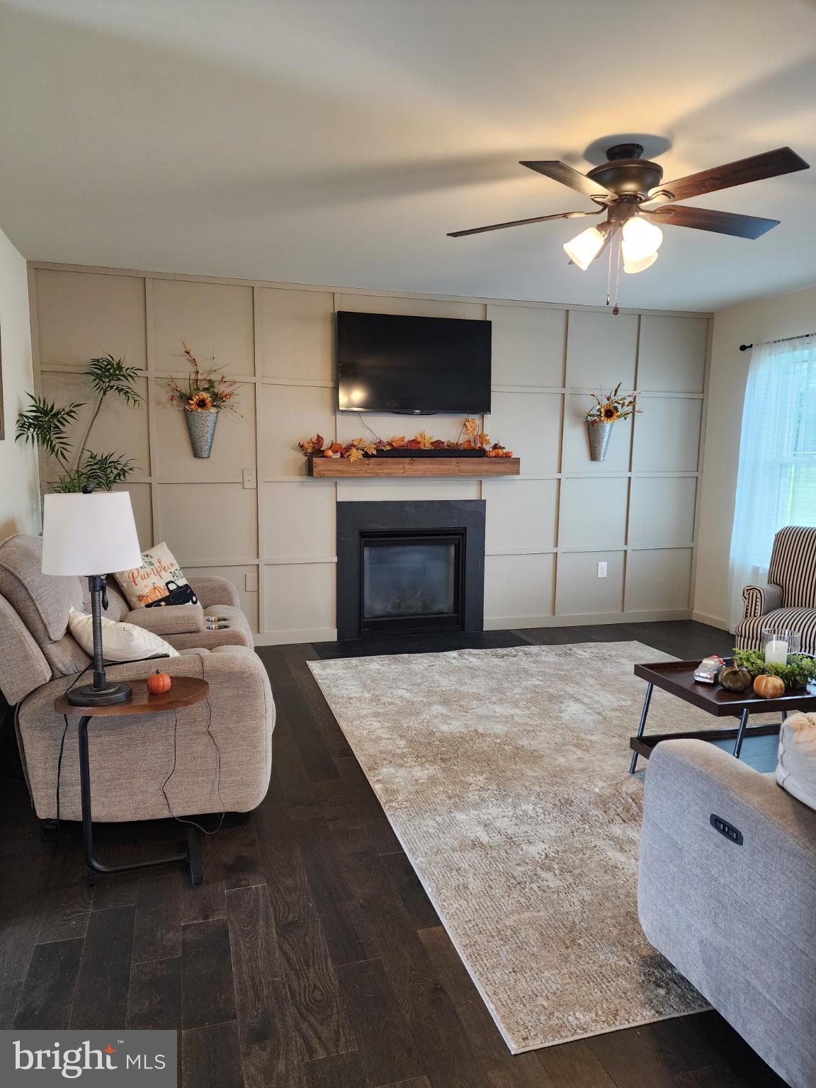 PINE VIEW ESTATES - Residential