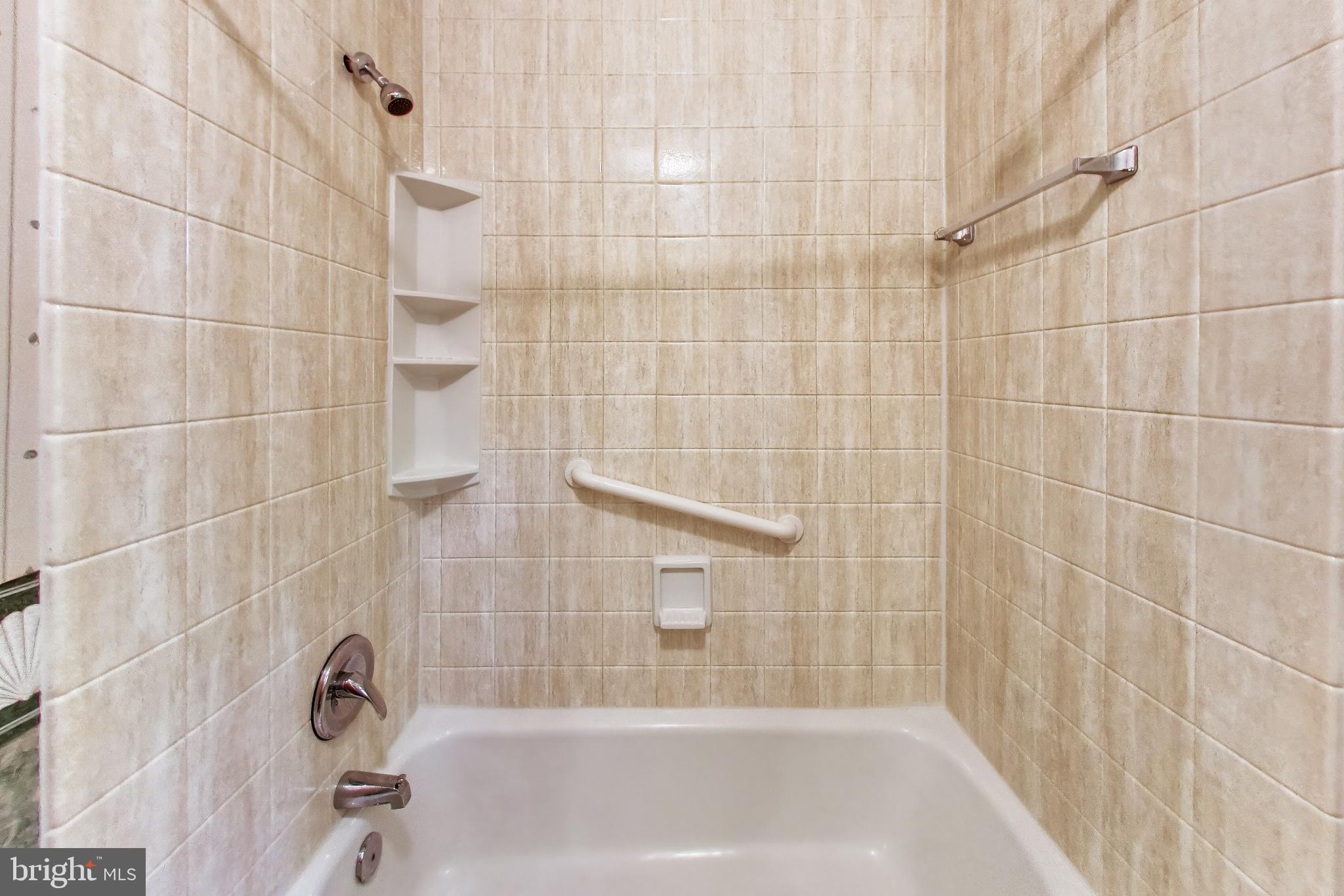 CROOM ACRES - Residential
