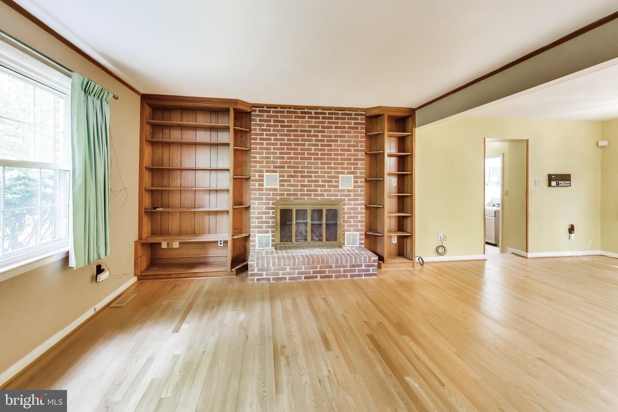 CROOM ACRES - Residential