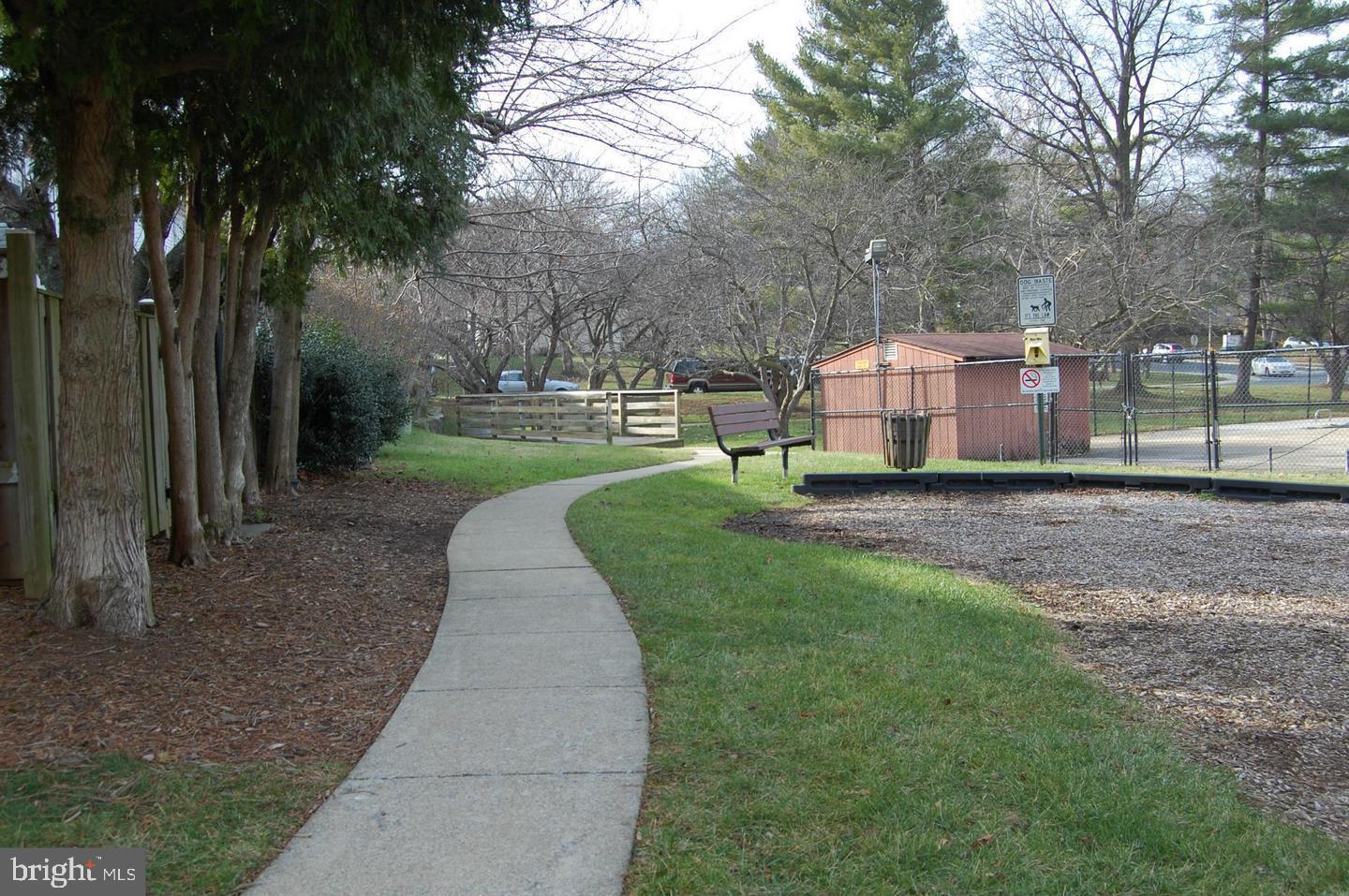 SHADY GROVE VILLAGE - Residential