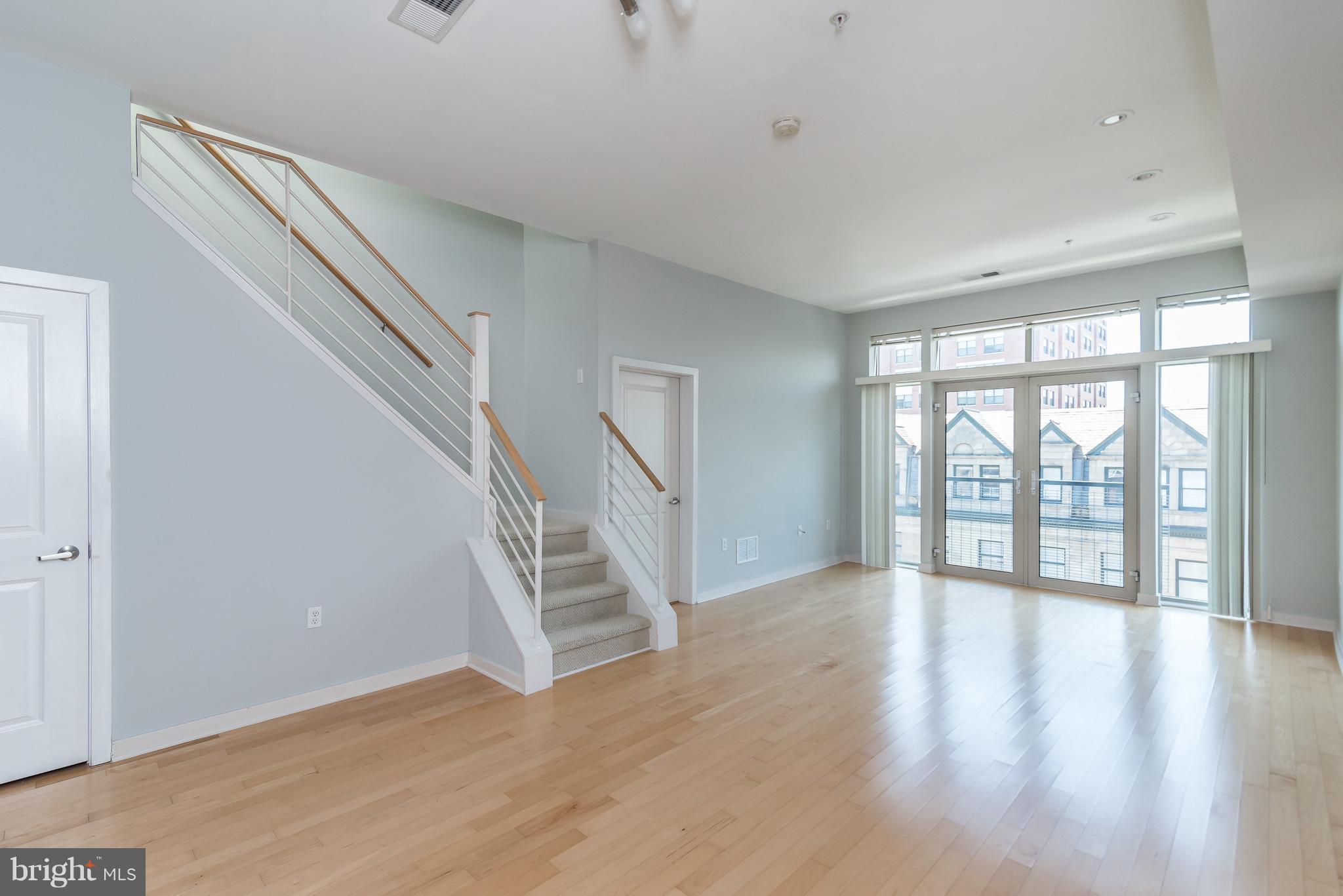 MOUNT VERNON PLACE HISTORIC DISTRICT - Residential Lease