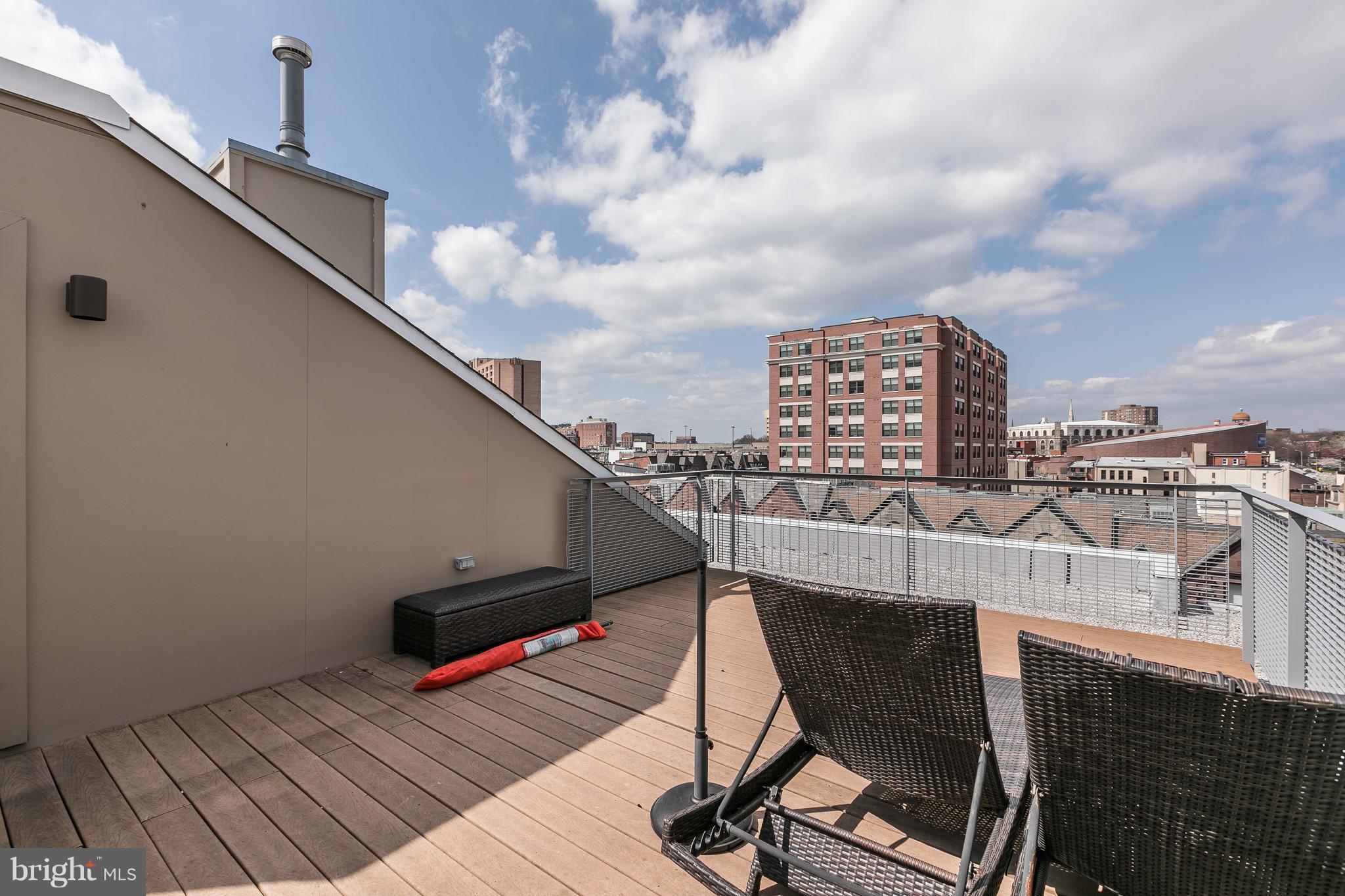 MOUNT VERNON PLACE HISTORIC DISTRICT - Residential Lease