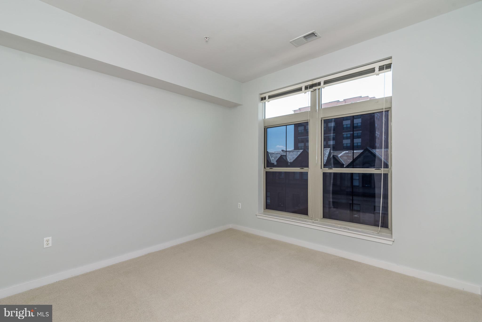 MOUNT VERNON PLACE HISTORIC DISTRICT - Residential Lease