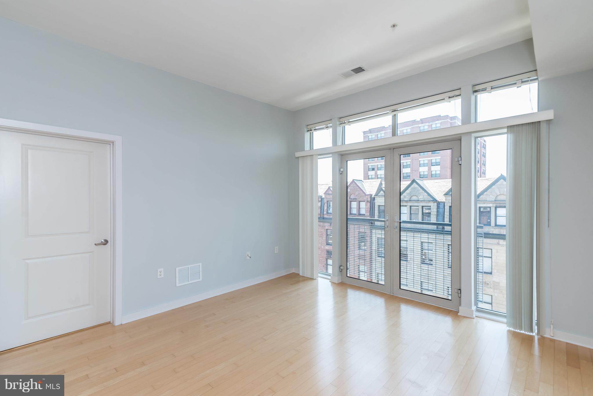 MOUNT VERNON PLACE HISTORIC DISTRICT - Residential Lease