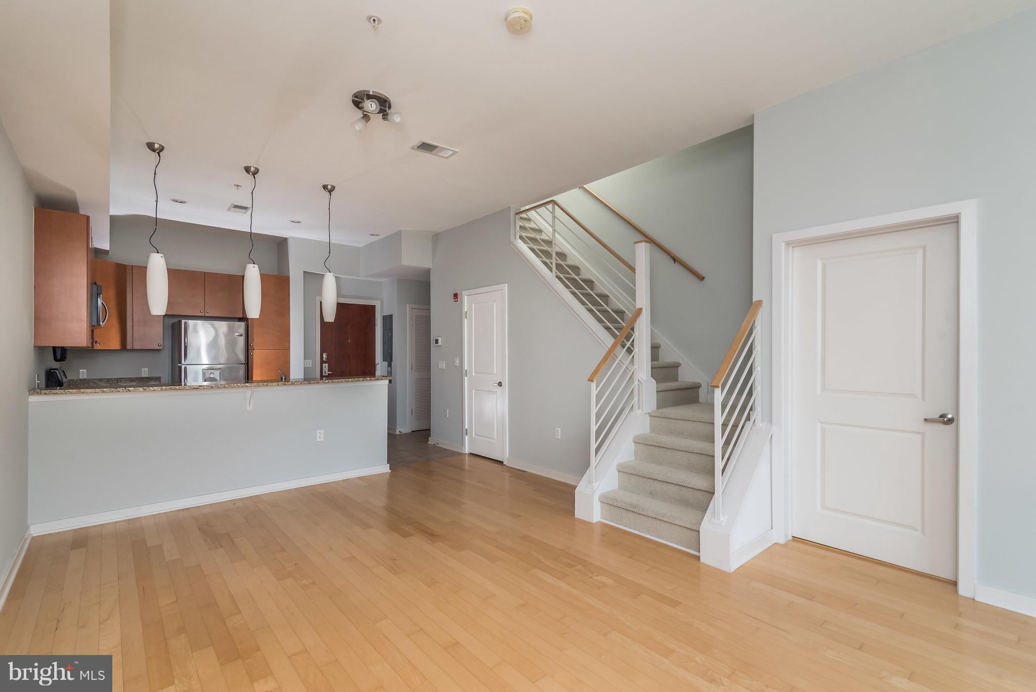 MOUNT VERNON PLACE HISTORIC DISTRICT - Residential Lease