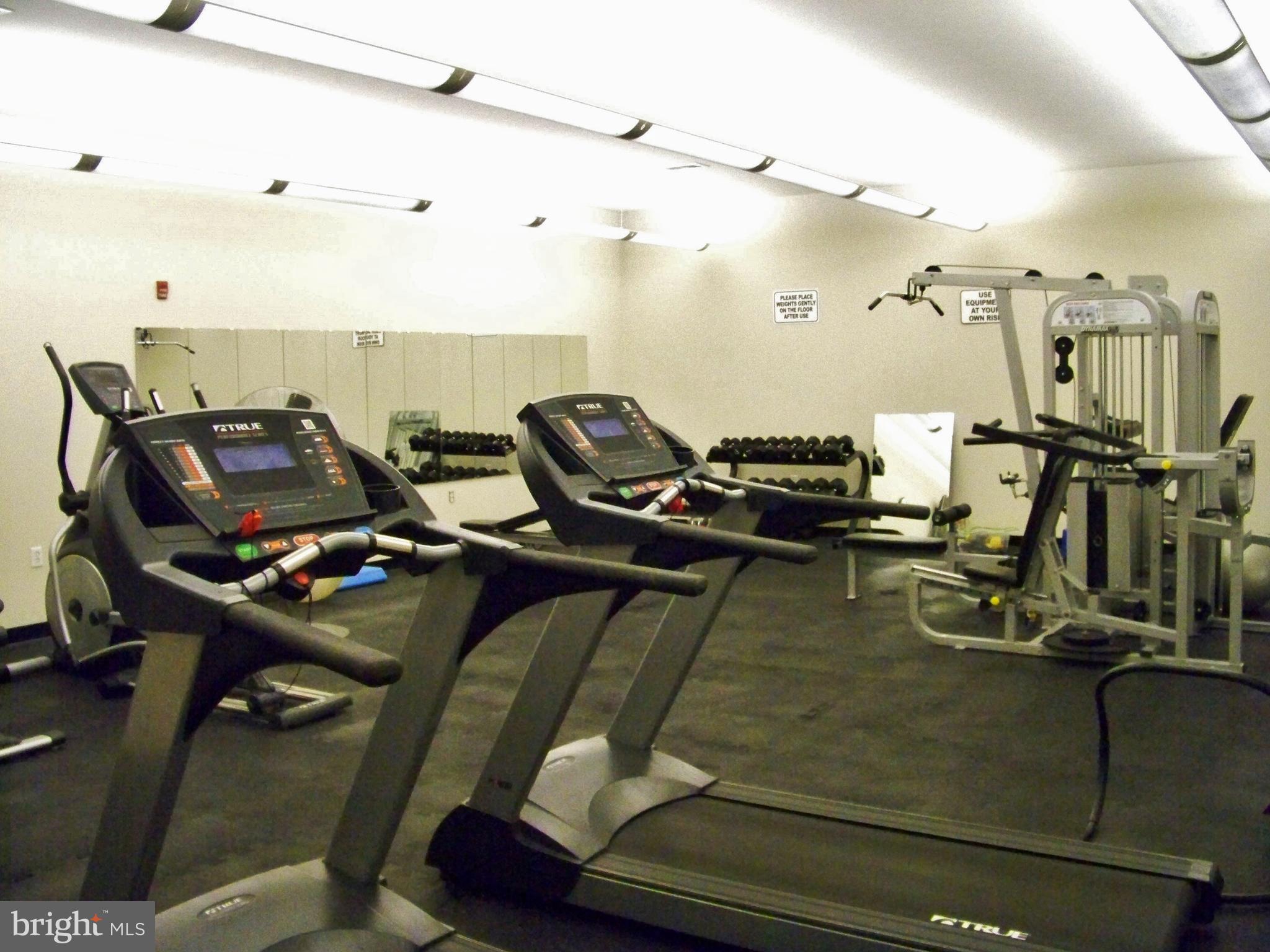 MOUNT VERNON PLACE HISTORIC DISTRICT - Residential Lease