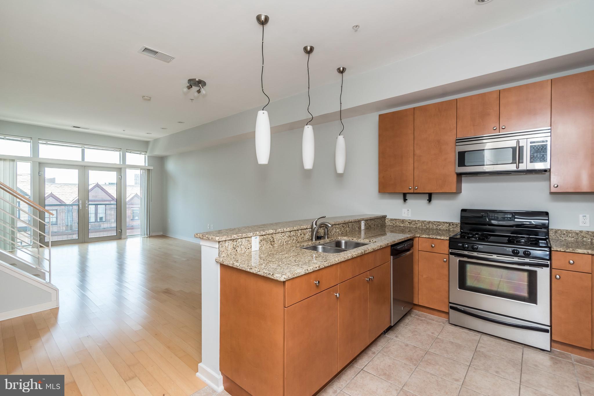 MOUNT VERNON PLACE HISTORIC DISTRICT - Residential Lease