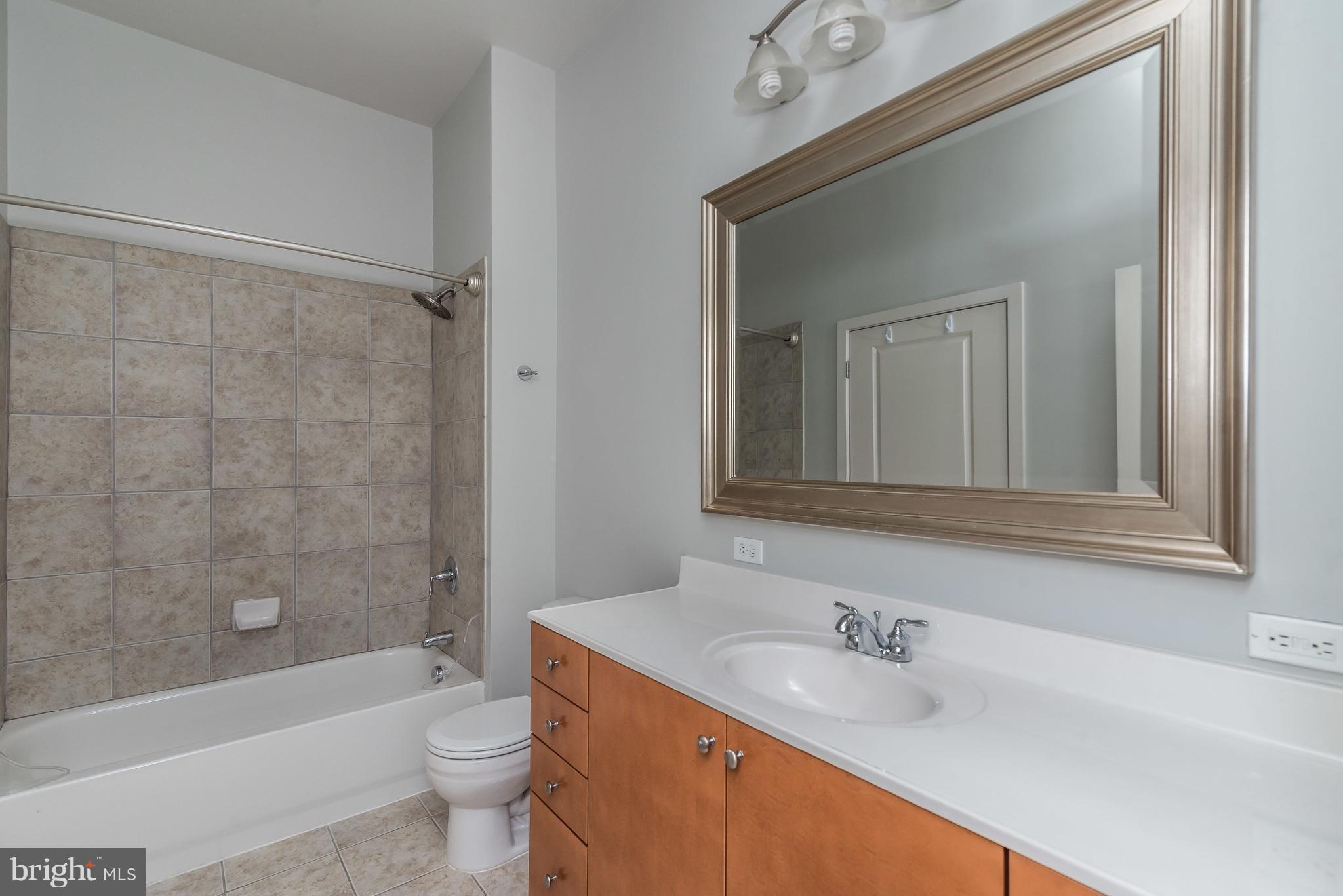 MOUNT VERNON PLACE HISTORIC DISTRICT - Residential Lease