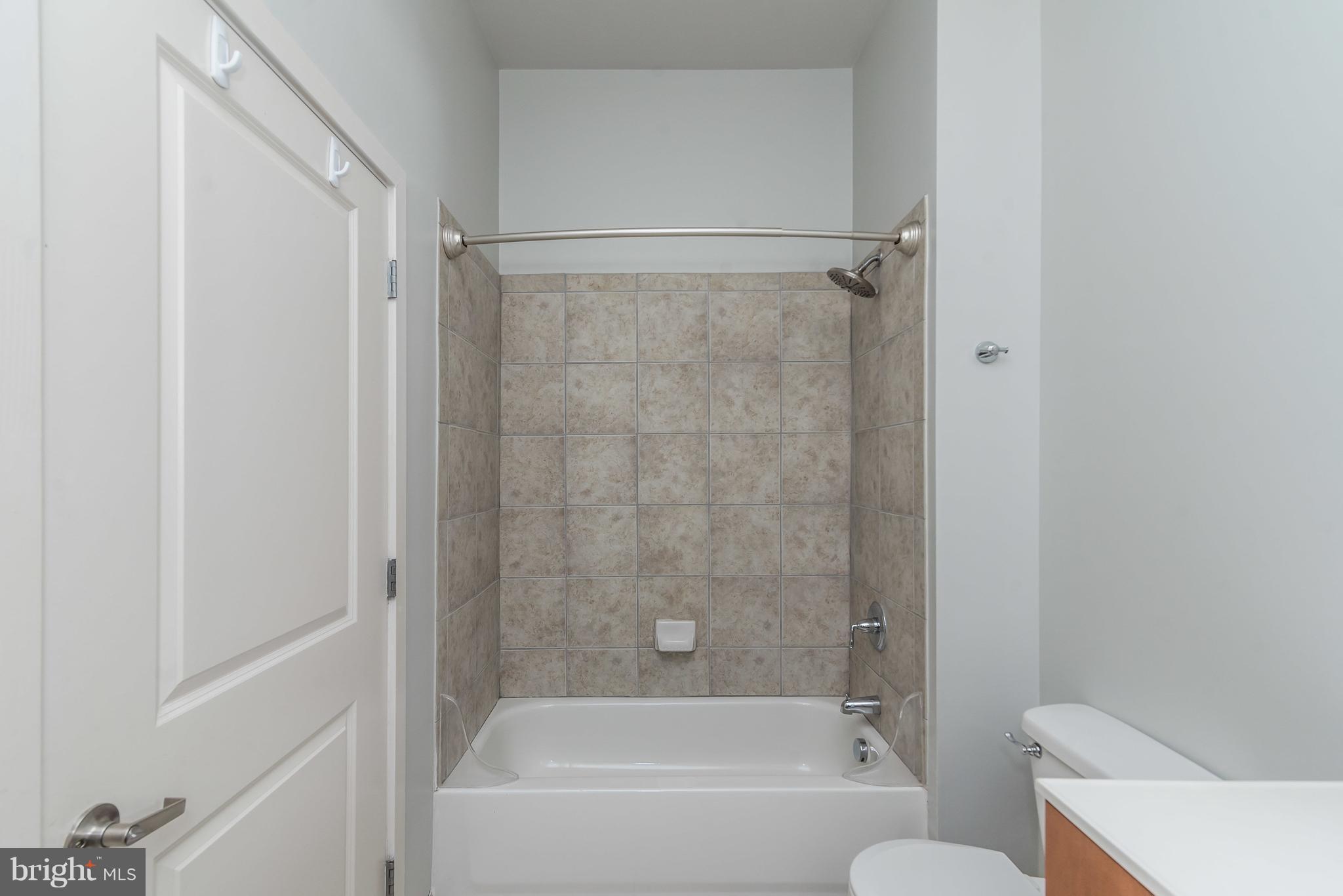 MOUNT VERNON PLACE HISTORIC DISTRICT - Residential Lease