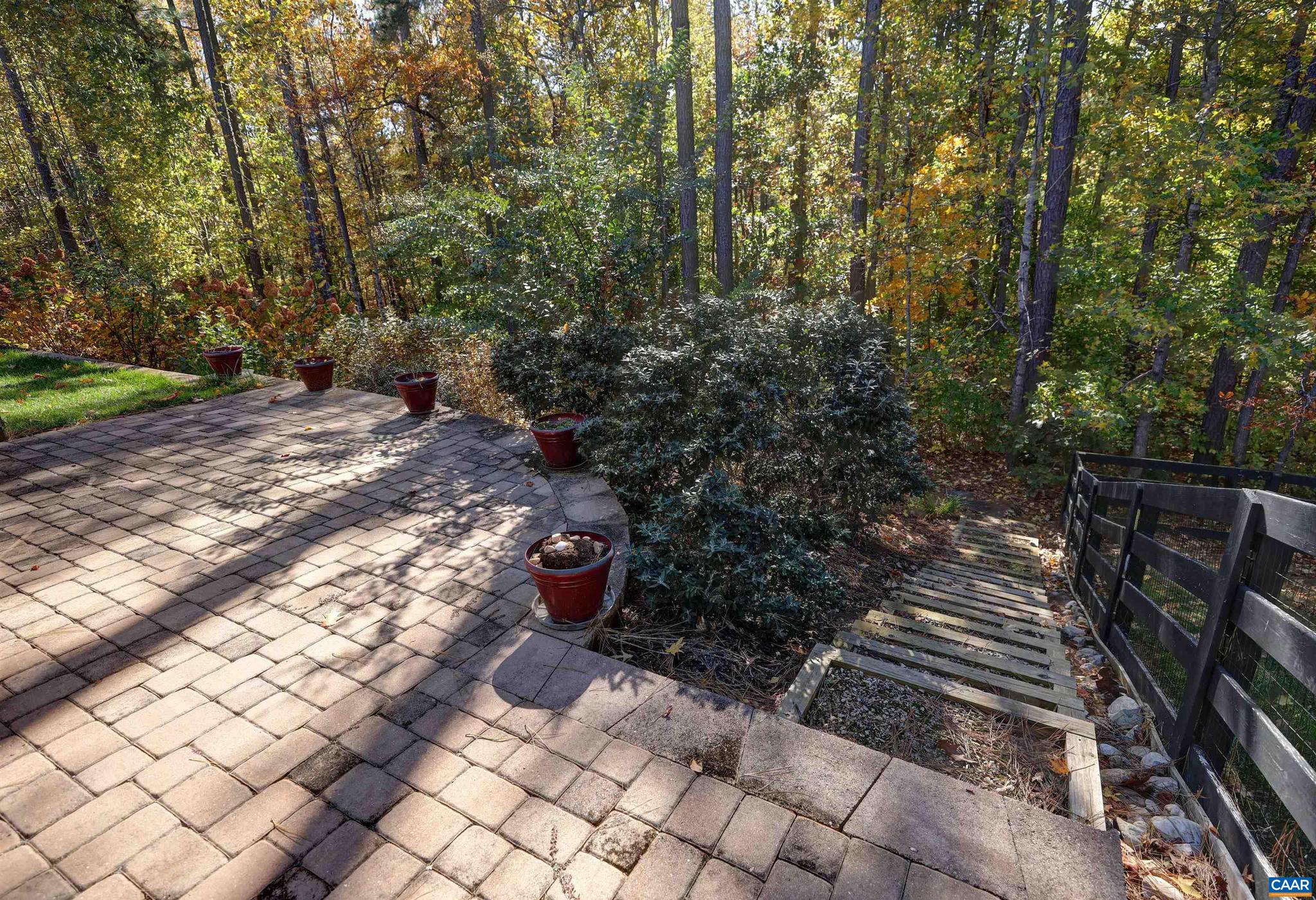 SPRING CREEK - Residential