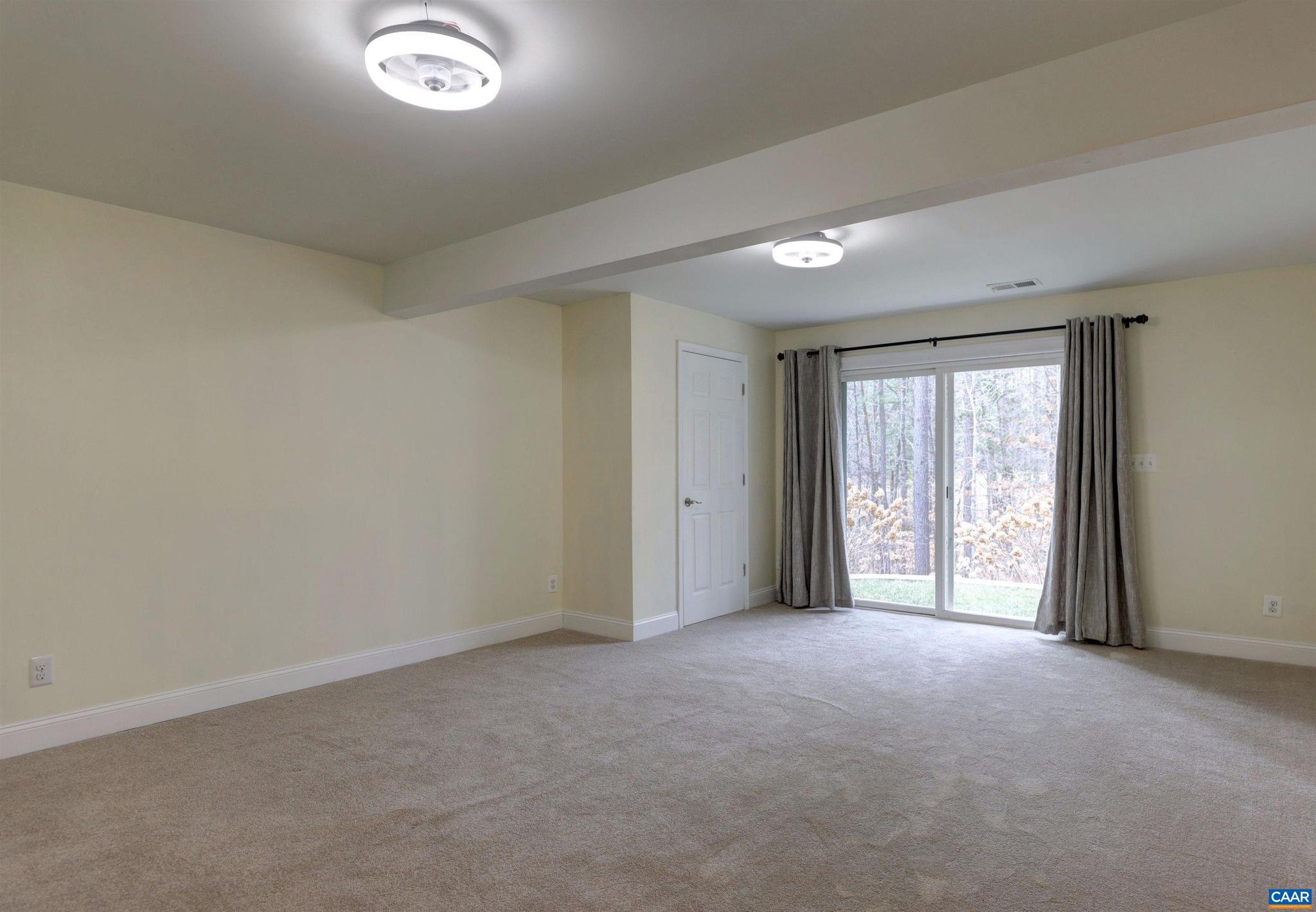 SPRING CREEK - Residential