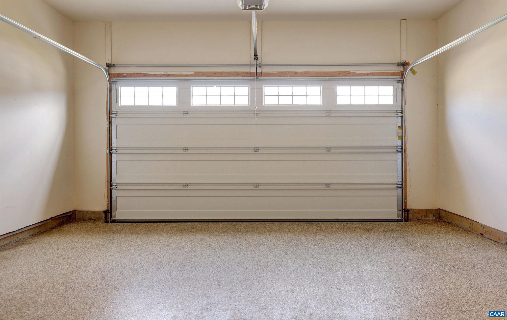 SPRING CREEK - Residential