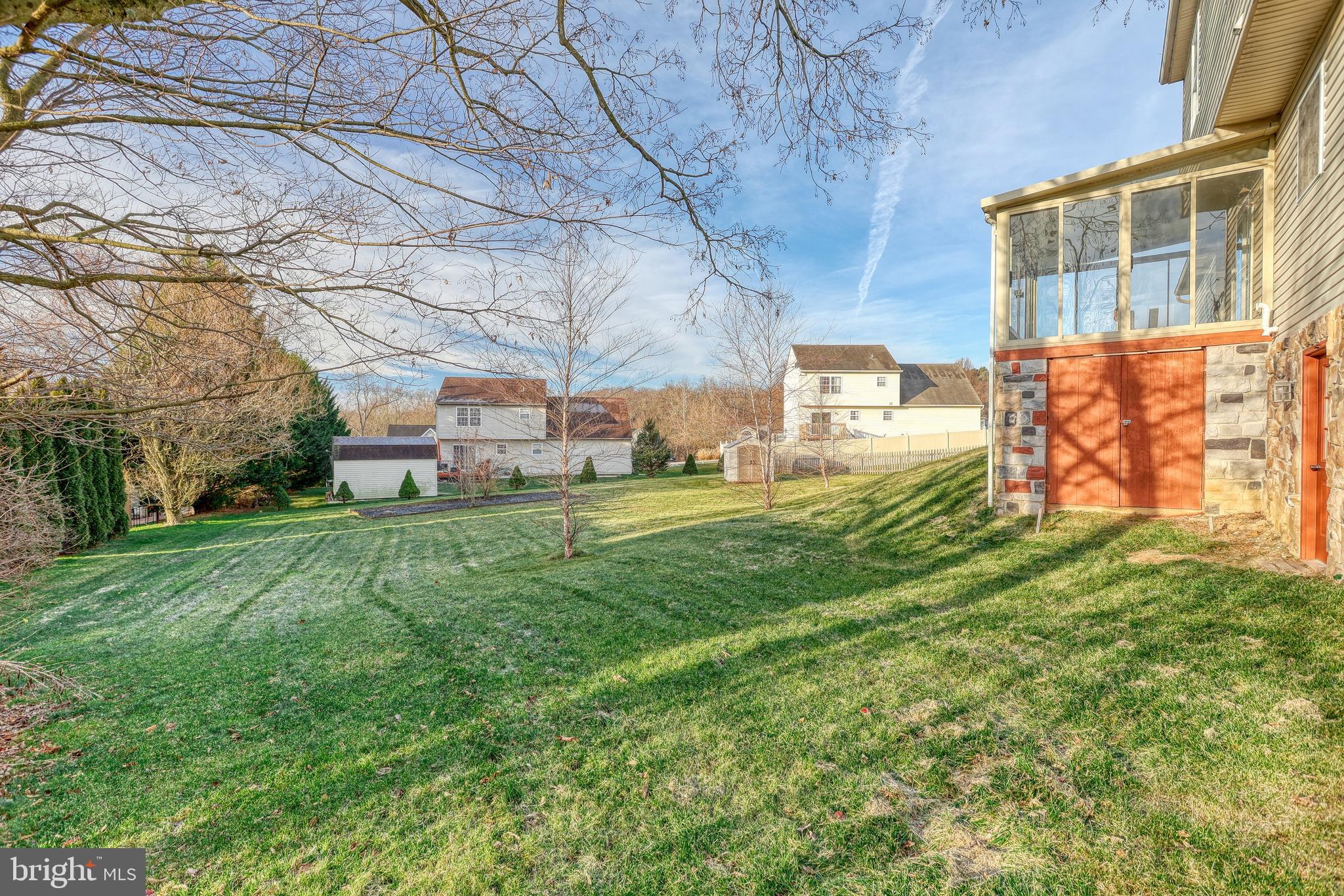 ASBURY POINTE - Residential