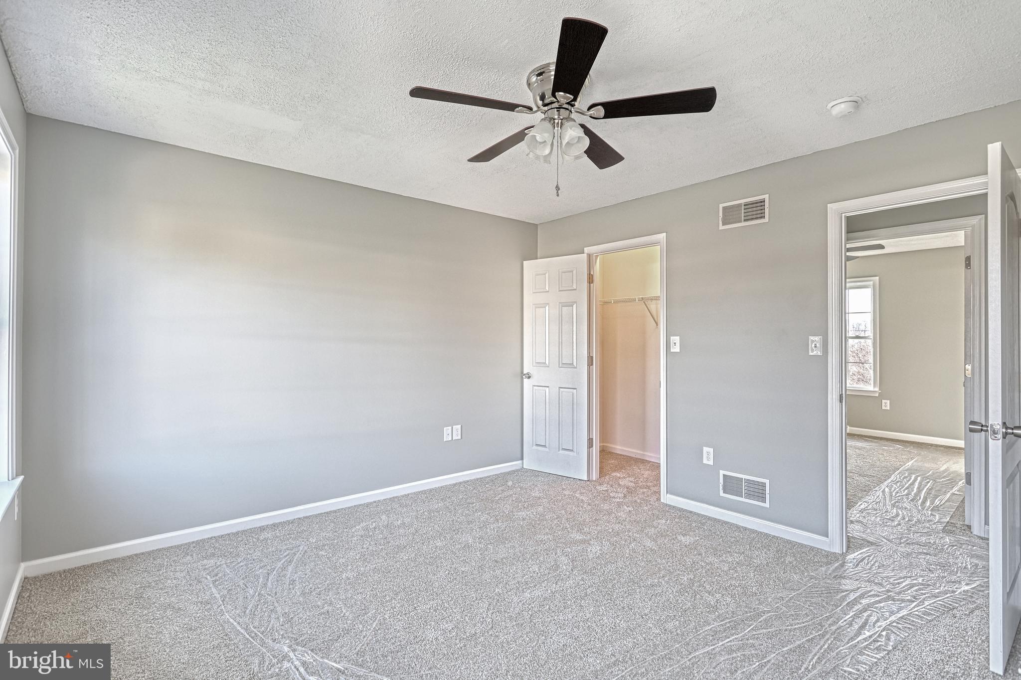 ASBURY POINTE - Residential
