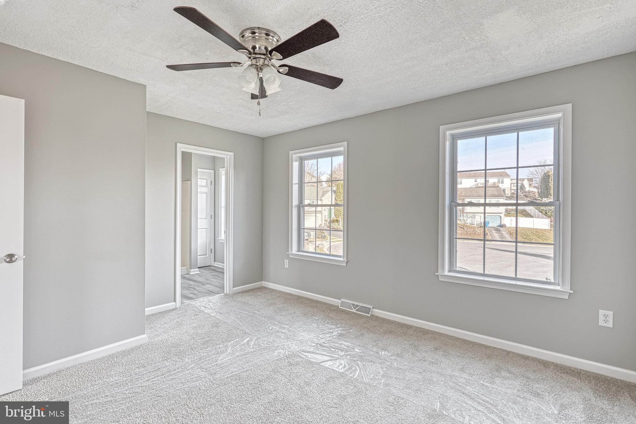 ASBURY POINTE - Residential