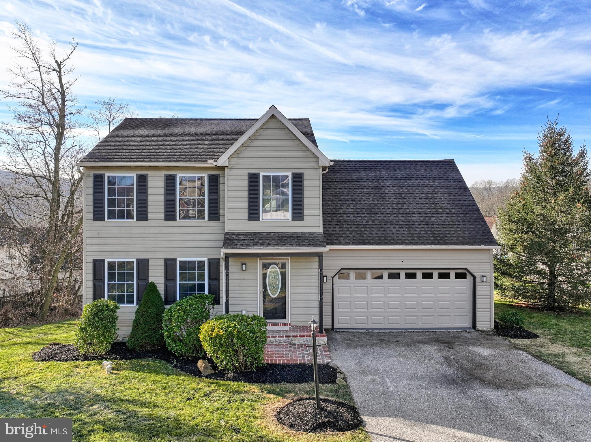 ASBURY POINTE - Residential