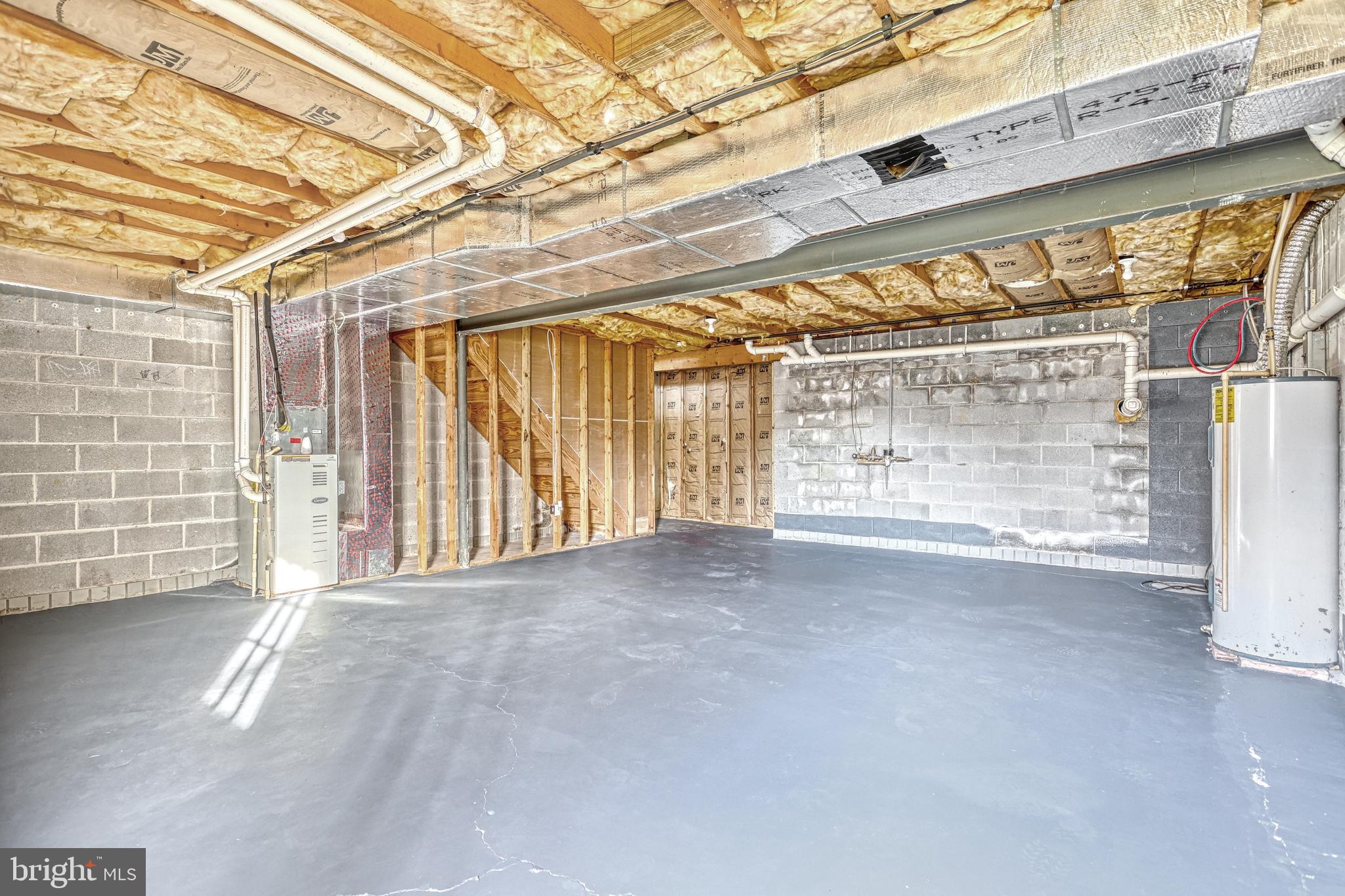 ASBURY POINTE - Residential