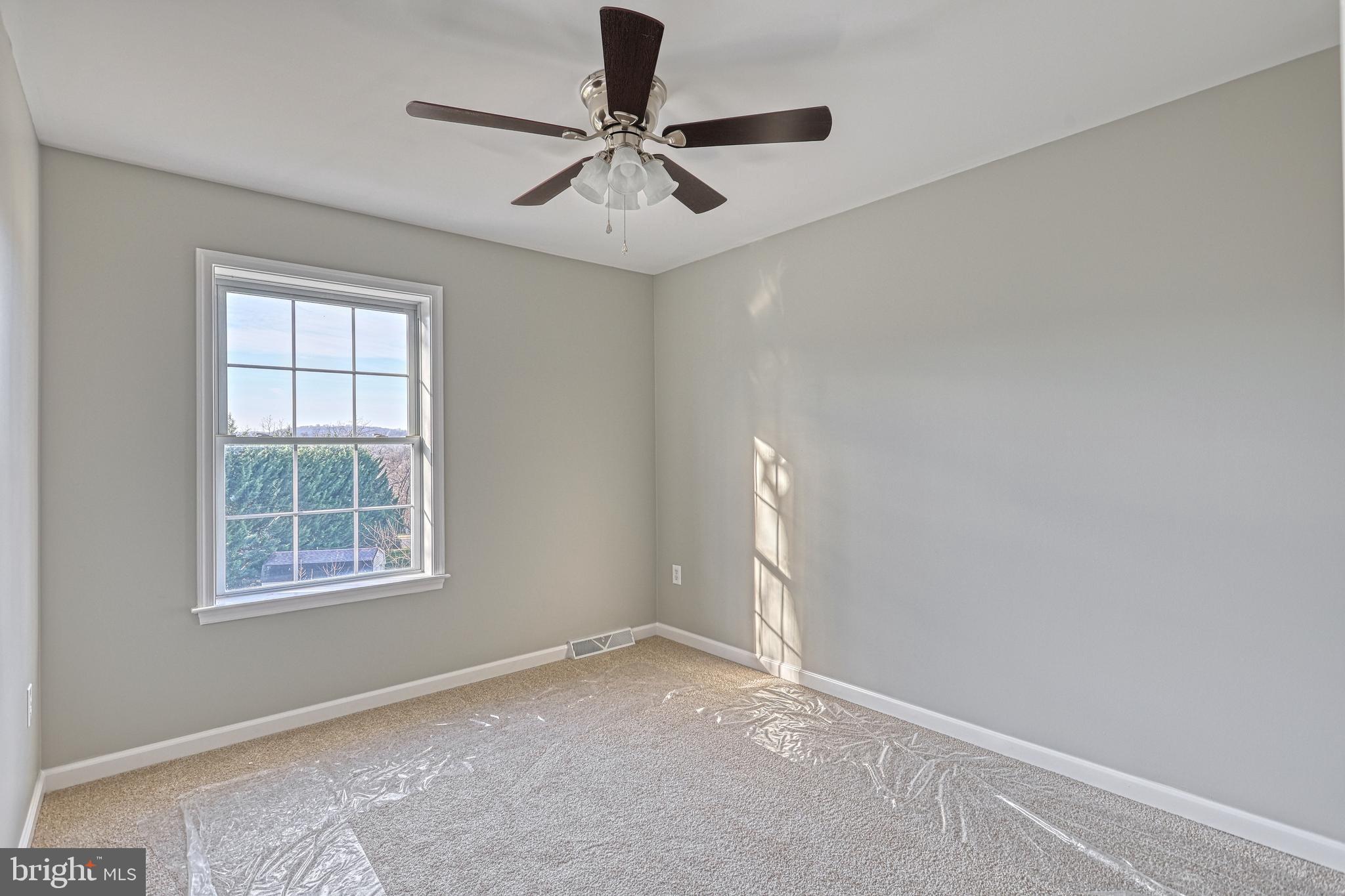 ASBURY POINTE - Residential
