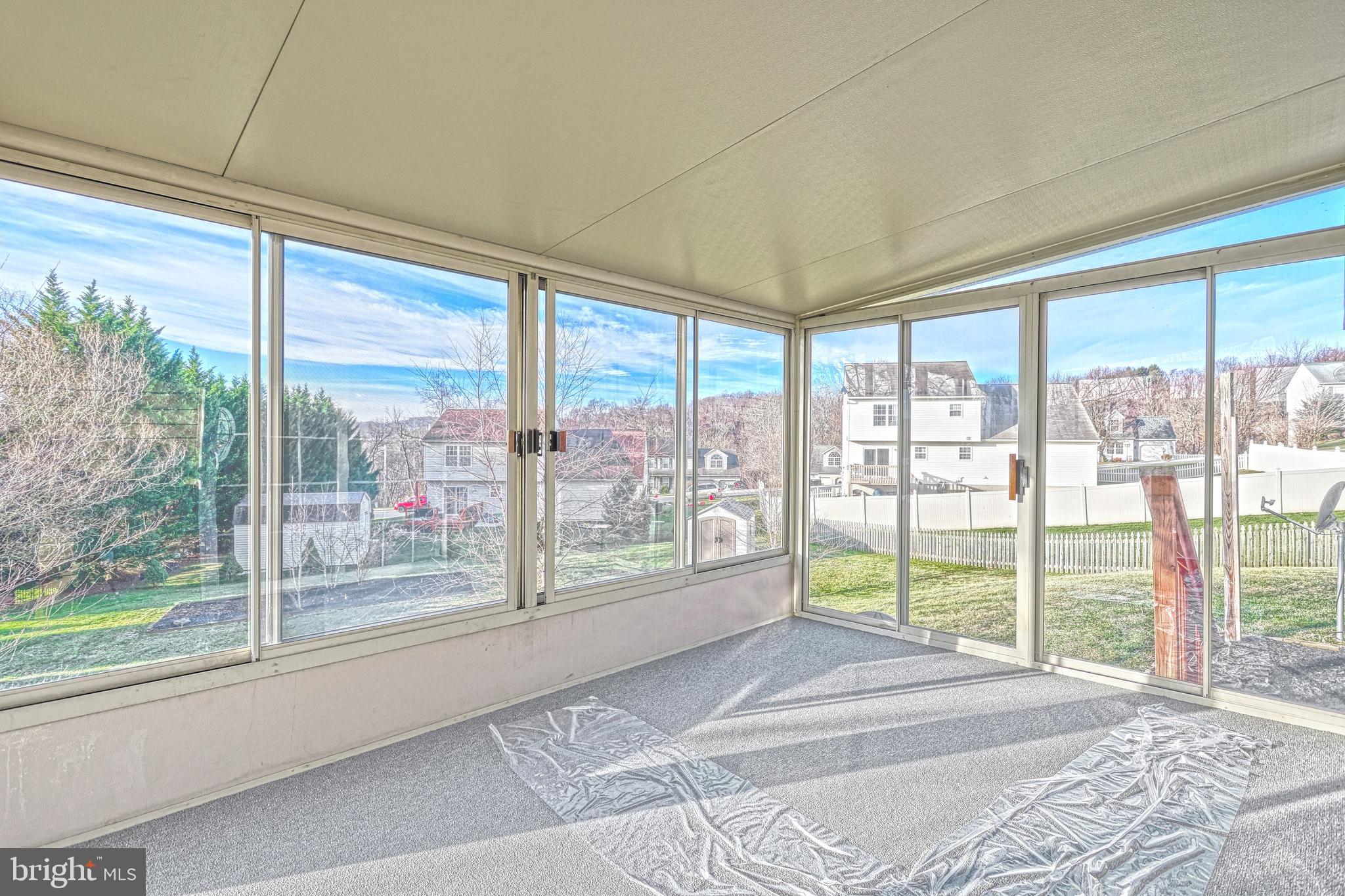 ASBURY POINTE - Residential