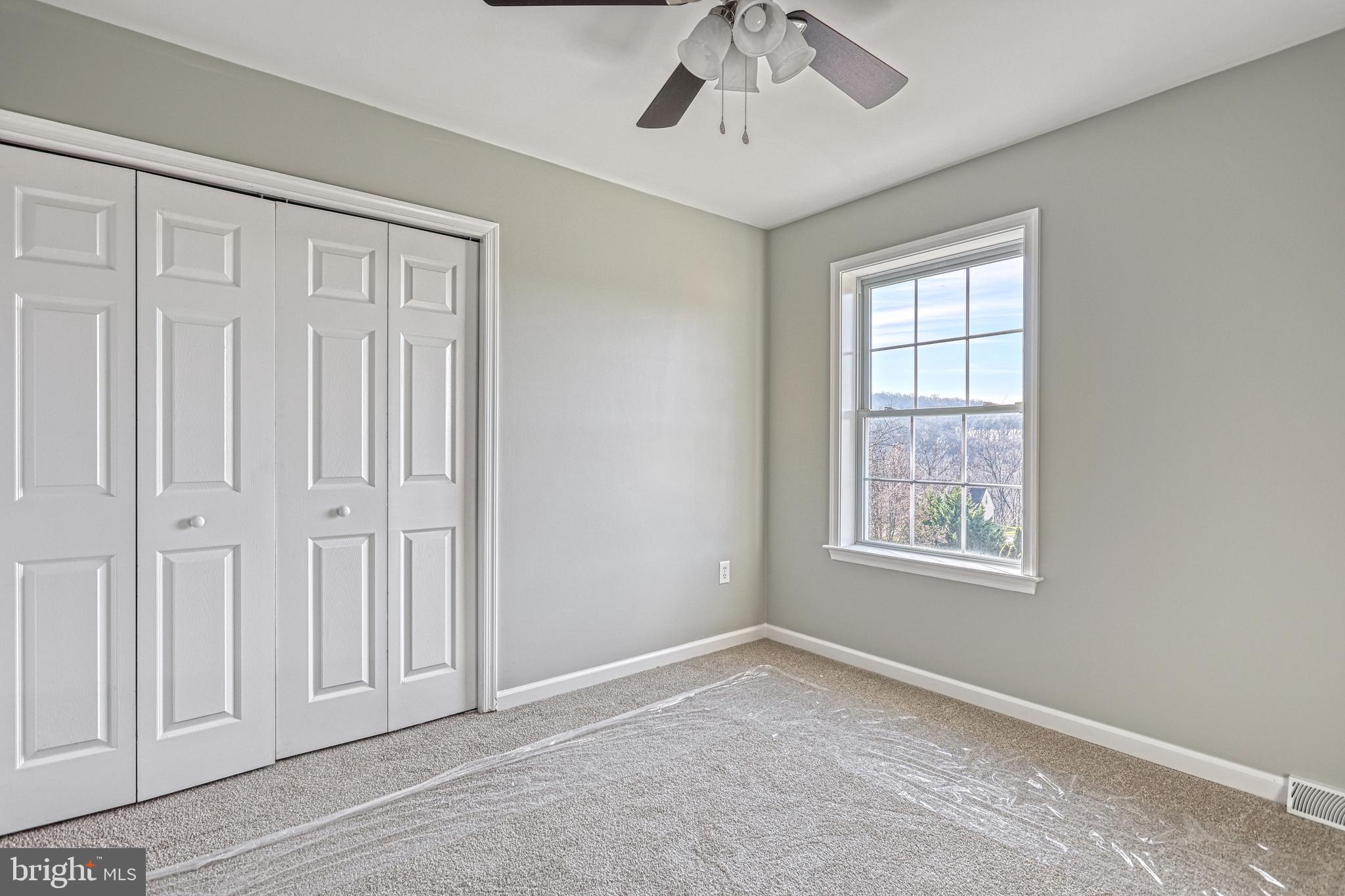 ASBURY POINTE - Residential