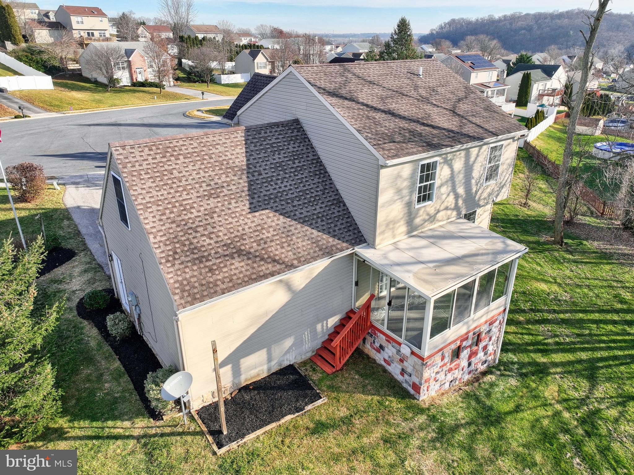 ASBURY POINTE - Residential