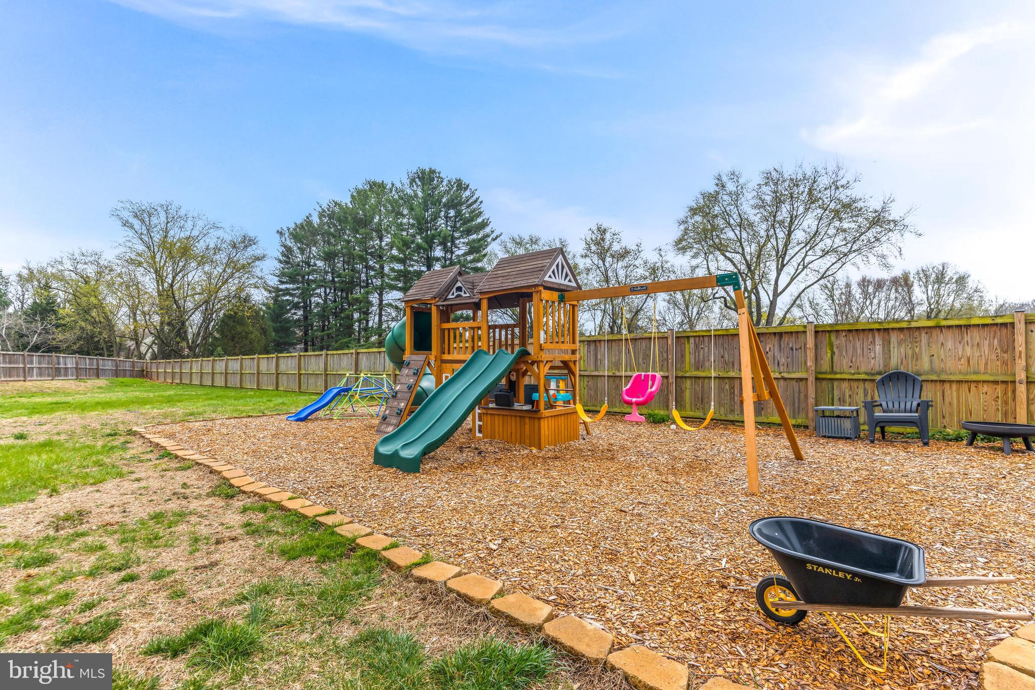 ELDERSBURG - Residential