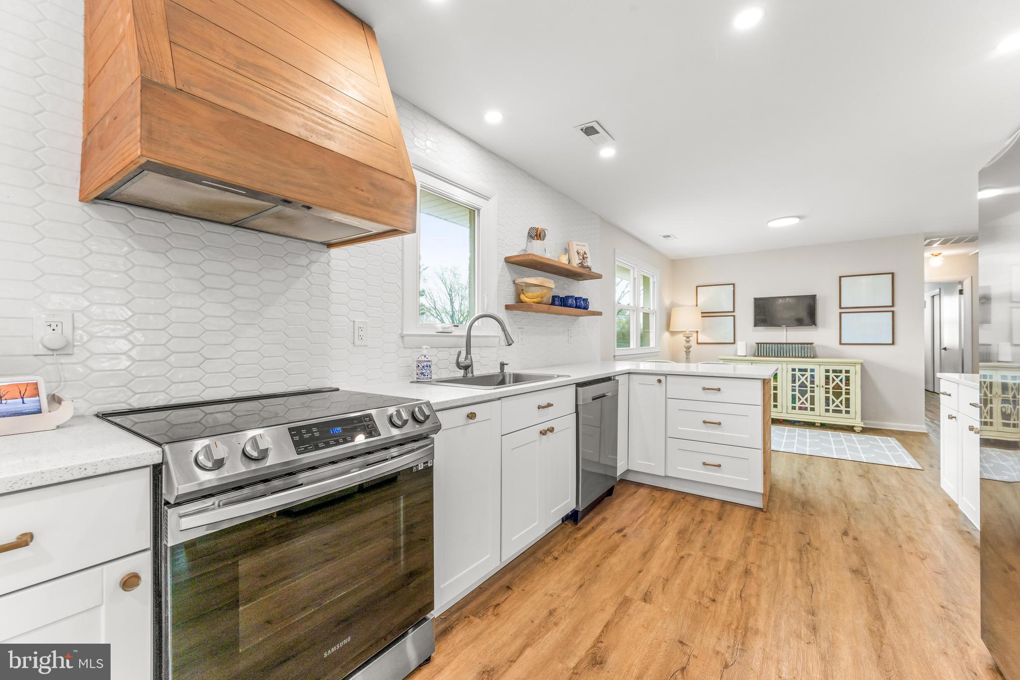 ELDERSBURG - Residential