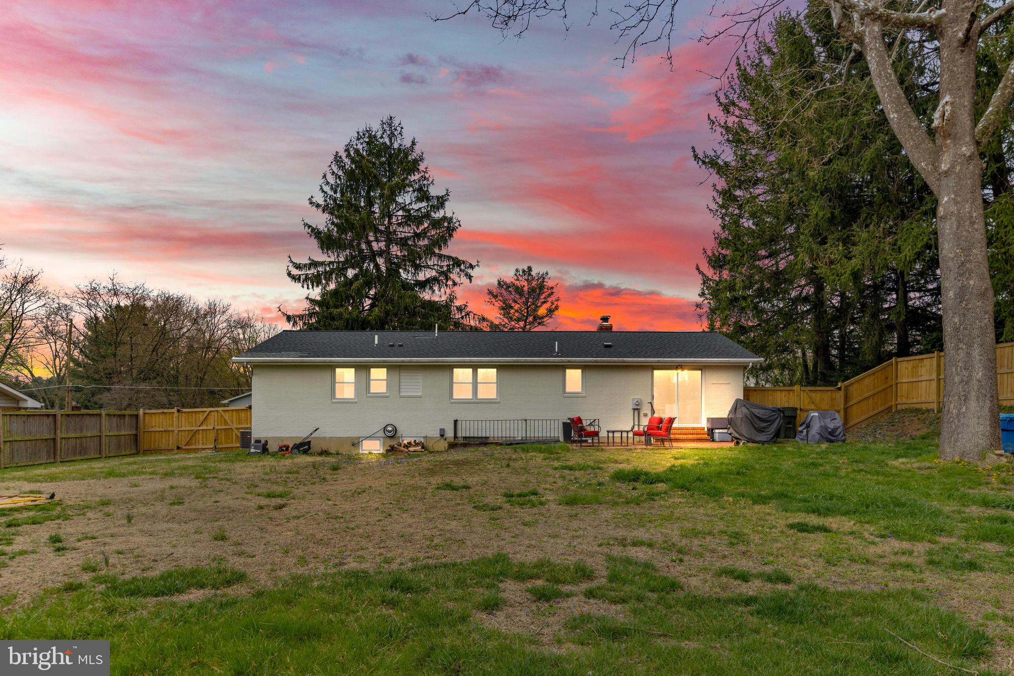 ELDERSBURG - Residential
