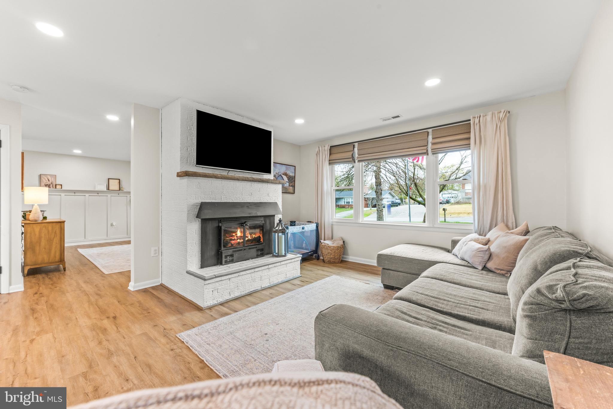 ELDERSBURG - Residential