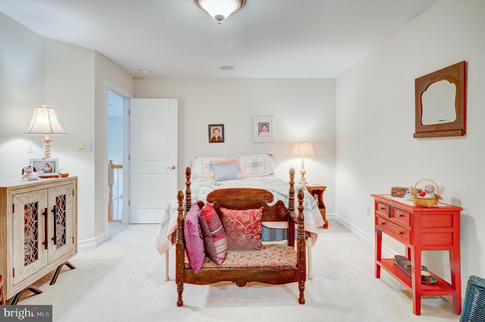 CORTLAND VILLAS - Residential