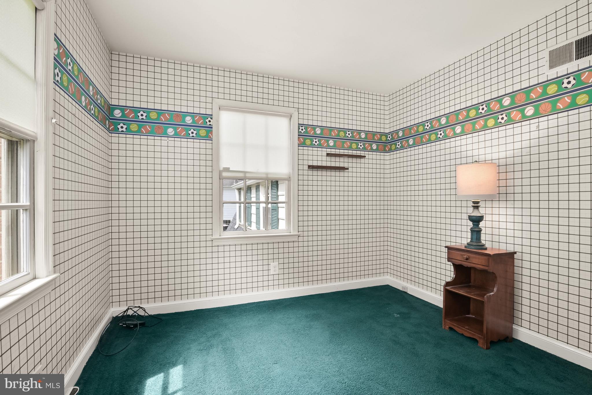 WINDSOR HILLS - Residential