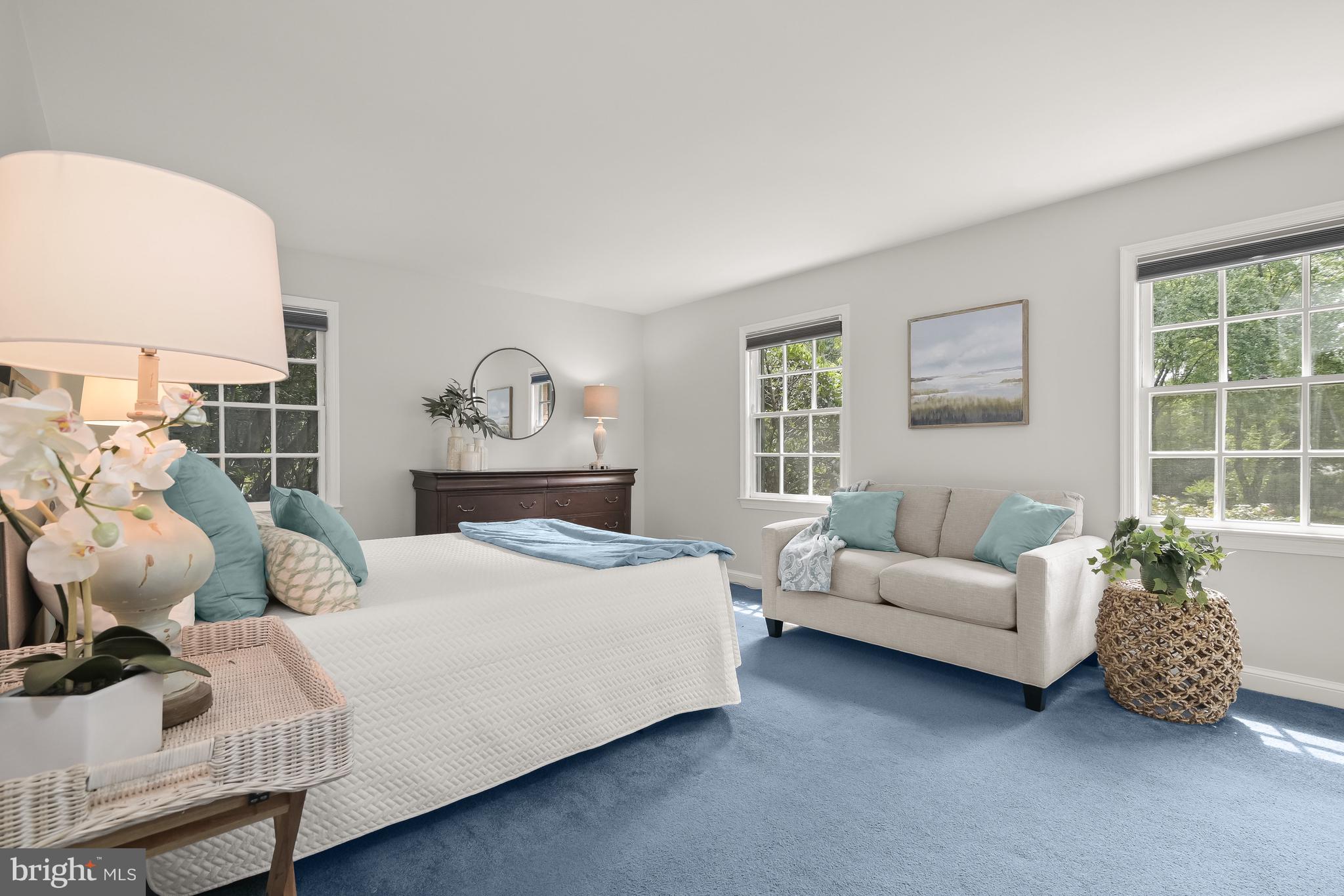 WINDSOR HILLS - Residential