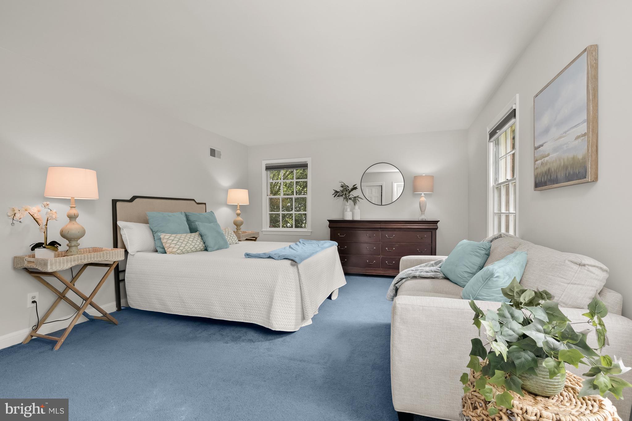 WINDSOR HILLS - Residential