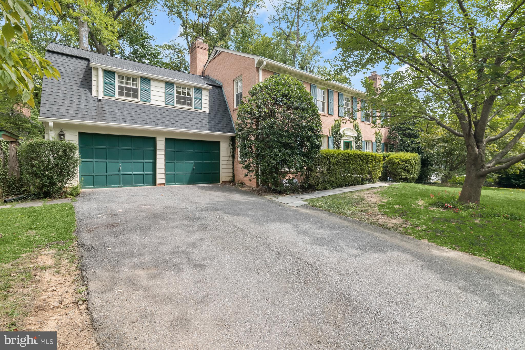 WINDSOR HILLS - Residential